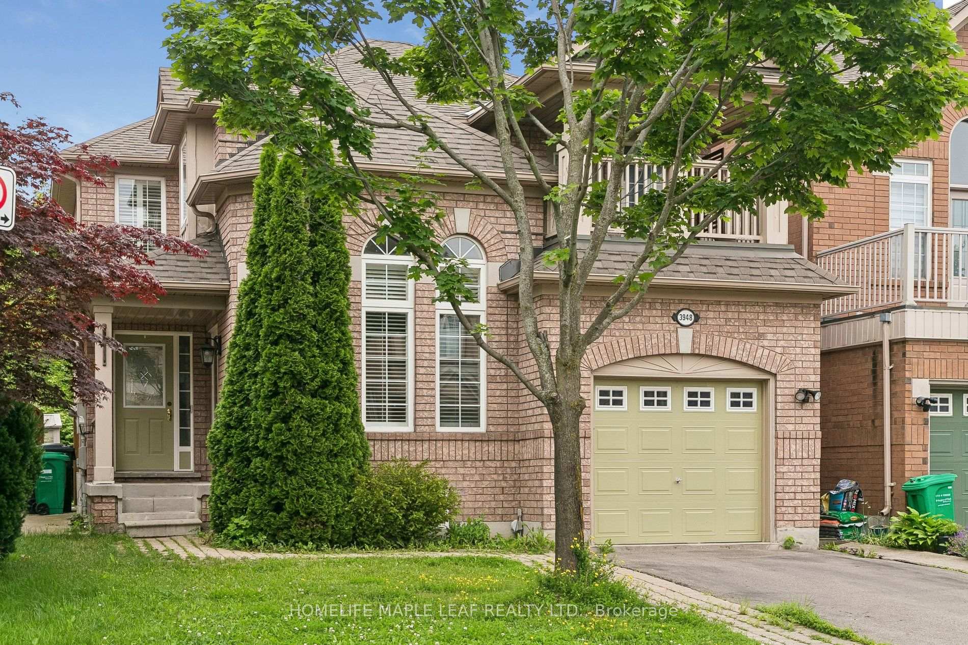 3948 Deepwood Heights Mississauga Ontario Canada Sale residential Amjad Shafi HomeLife Maple Leaf Realty Ltd., Brokerage *