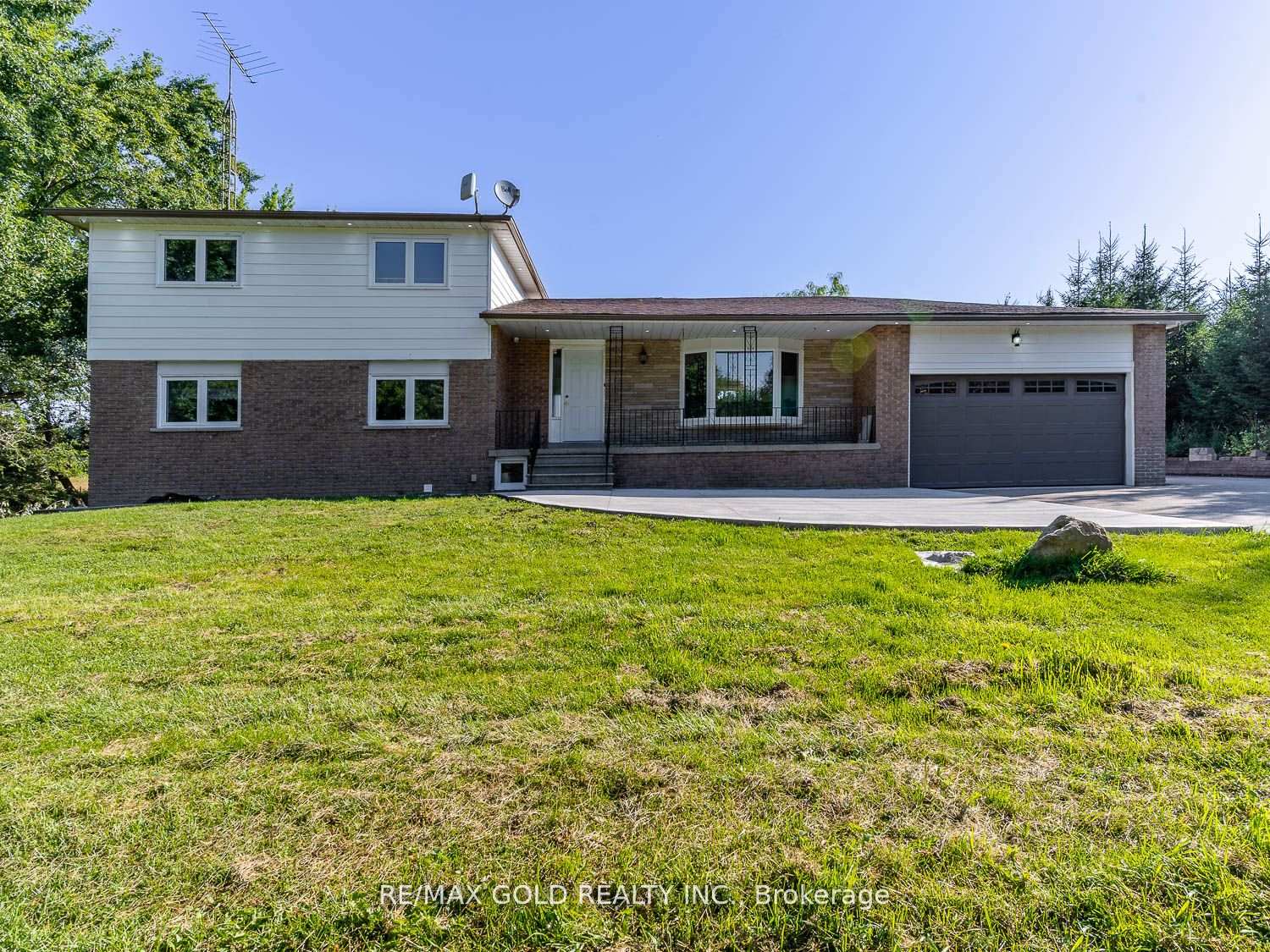 19139 Heart Lake Road Caledon Ontario Canada Sale residential Raj Sharma RE/MAX GOLD REALTY INC.
