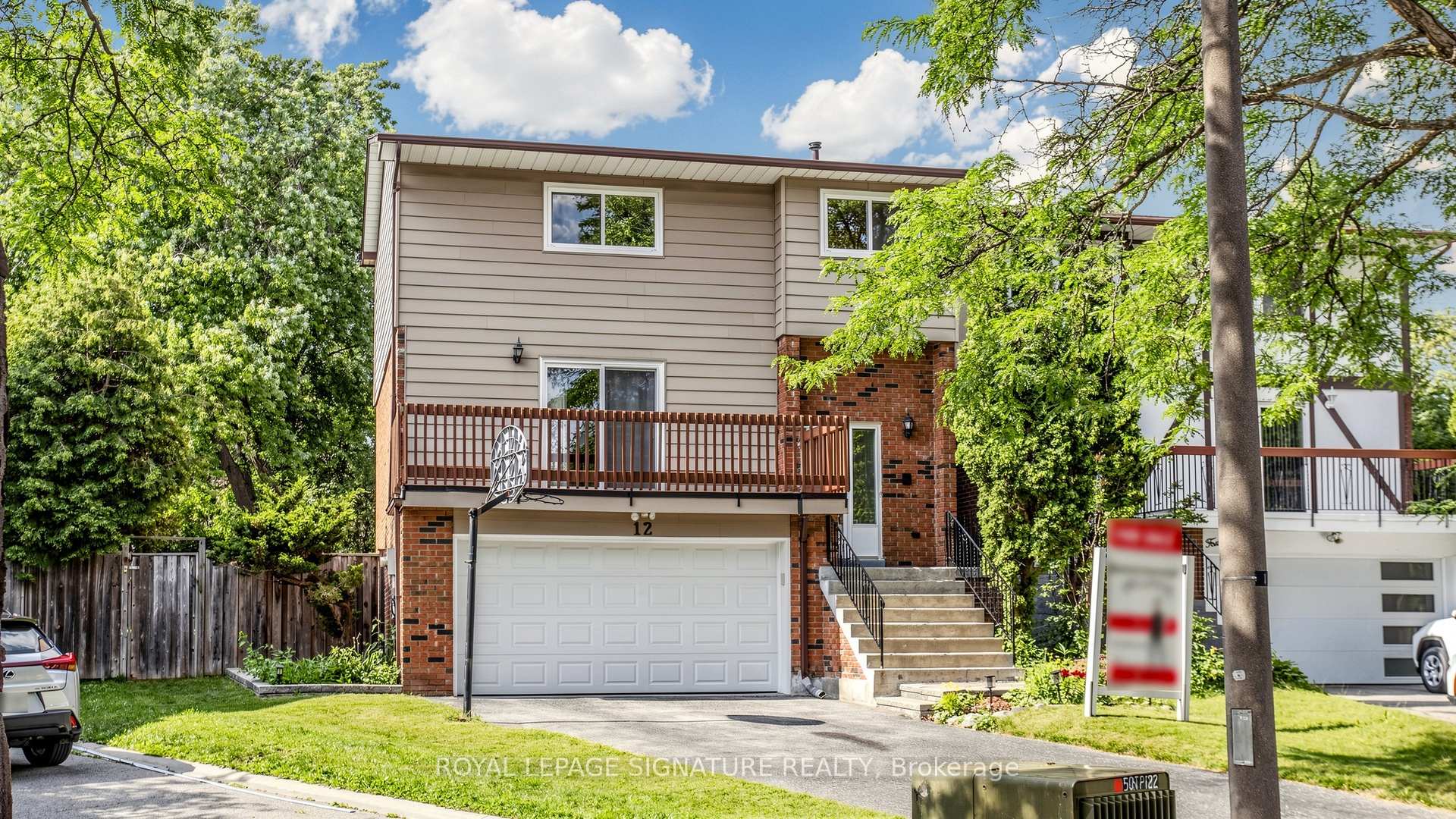 12 Linton Court Markham Ontario Canada Sale residential Christina Paisley Royal LePage Signature Realty, Brokerage *