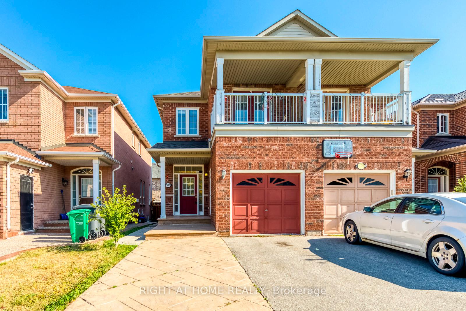 3402 Fountain Park Avenue Mississauga Ontario Canada Sale residential Erin Blaak Right at Home Realty, Brokerage*