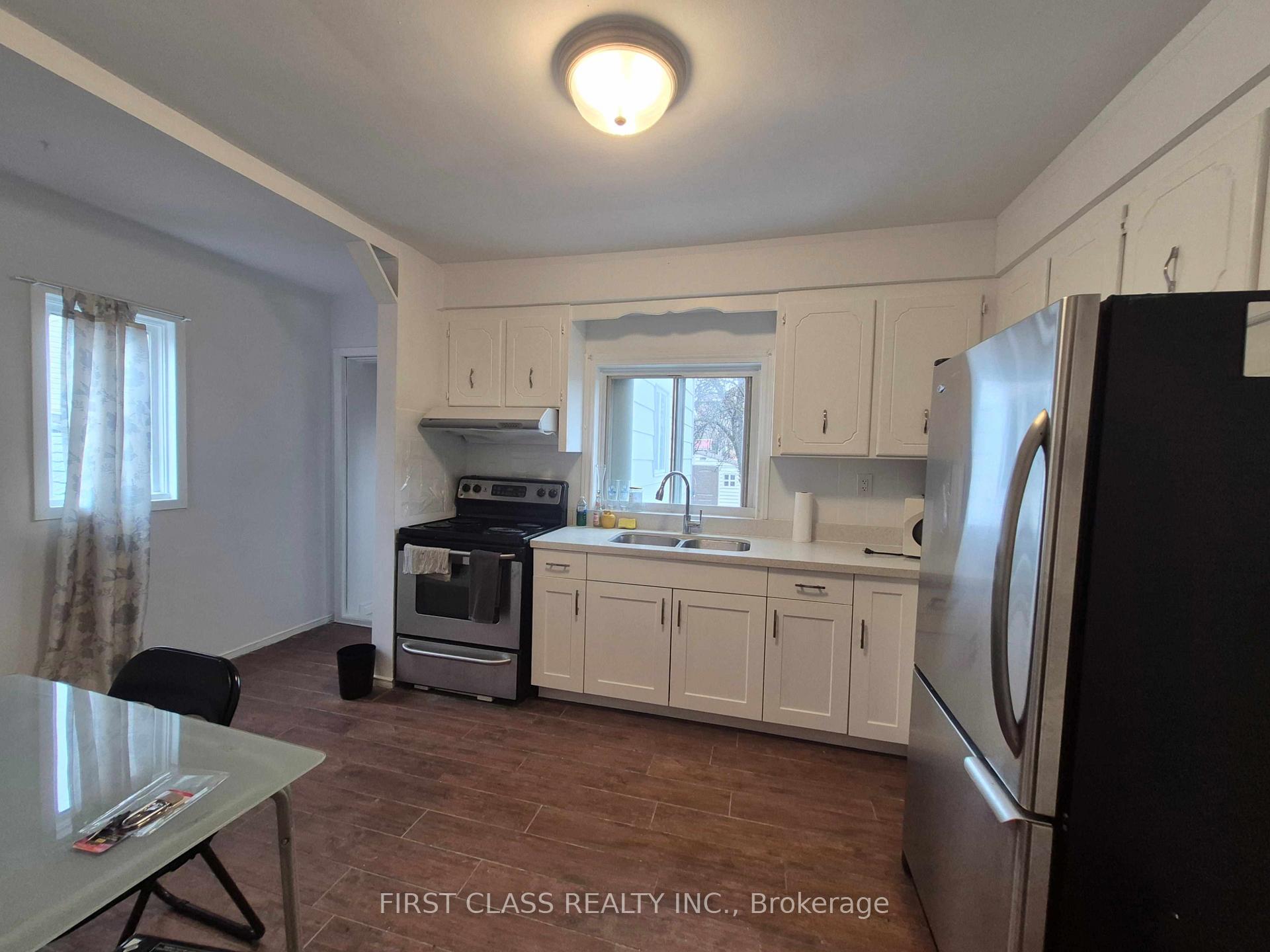 1st Floor - 97 Bude Street Toronto Ontario Canada Rent residential Ronald Huang FIRST CLASS REALTY INC. Brokerage* 