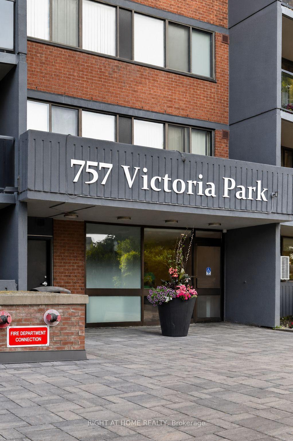 1501 - 757 Victoria Park Avenue Toronto Ontario Canada Sale residential   Bruce Murray - Real Estate Homeward, Brokerage
