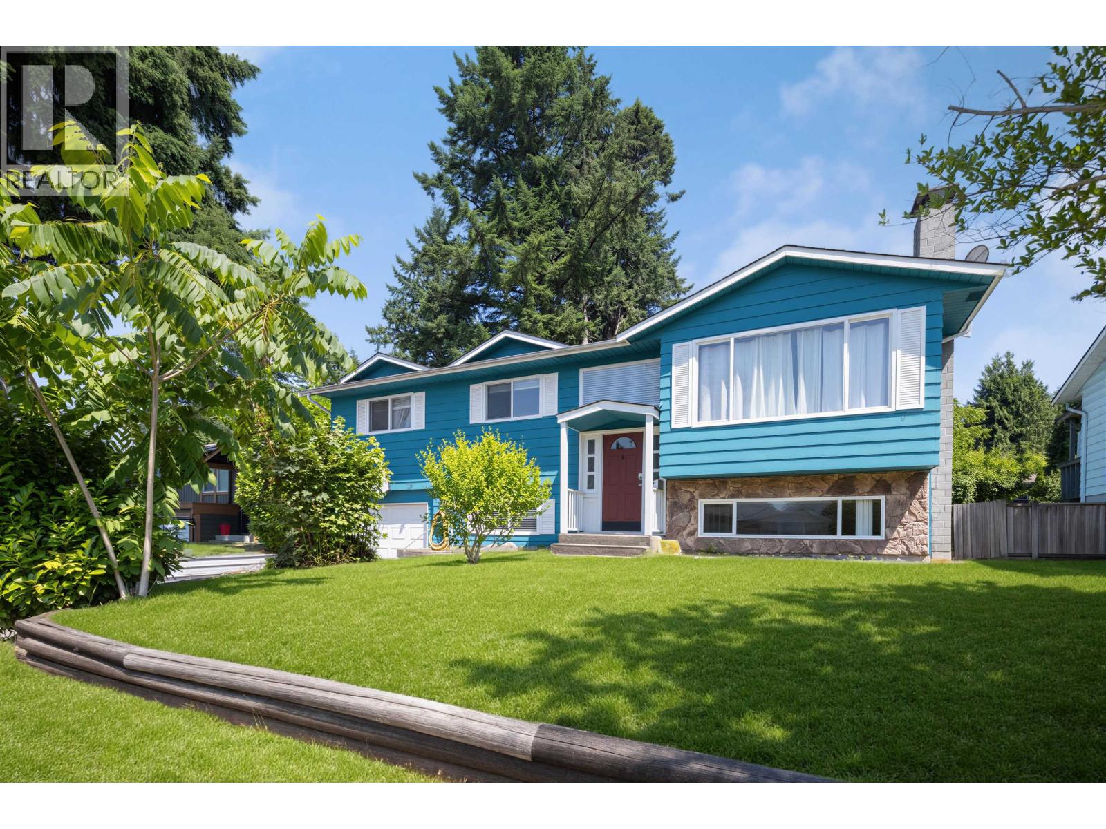 11914 212 STREET Maple Ridge British Columbia Canada Sale residential Cindy Poppy HomeLife Benchmark Realty Corp.