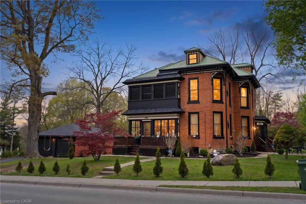 259 Western Avenue Delhi Ontario Canada Sale residential Peter Costabile Realty Advisors & Co. | REAL BROKER ONTARIO LTD. BROKERAGE