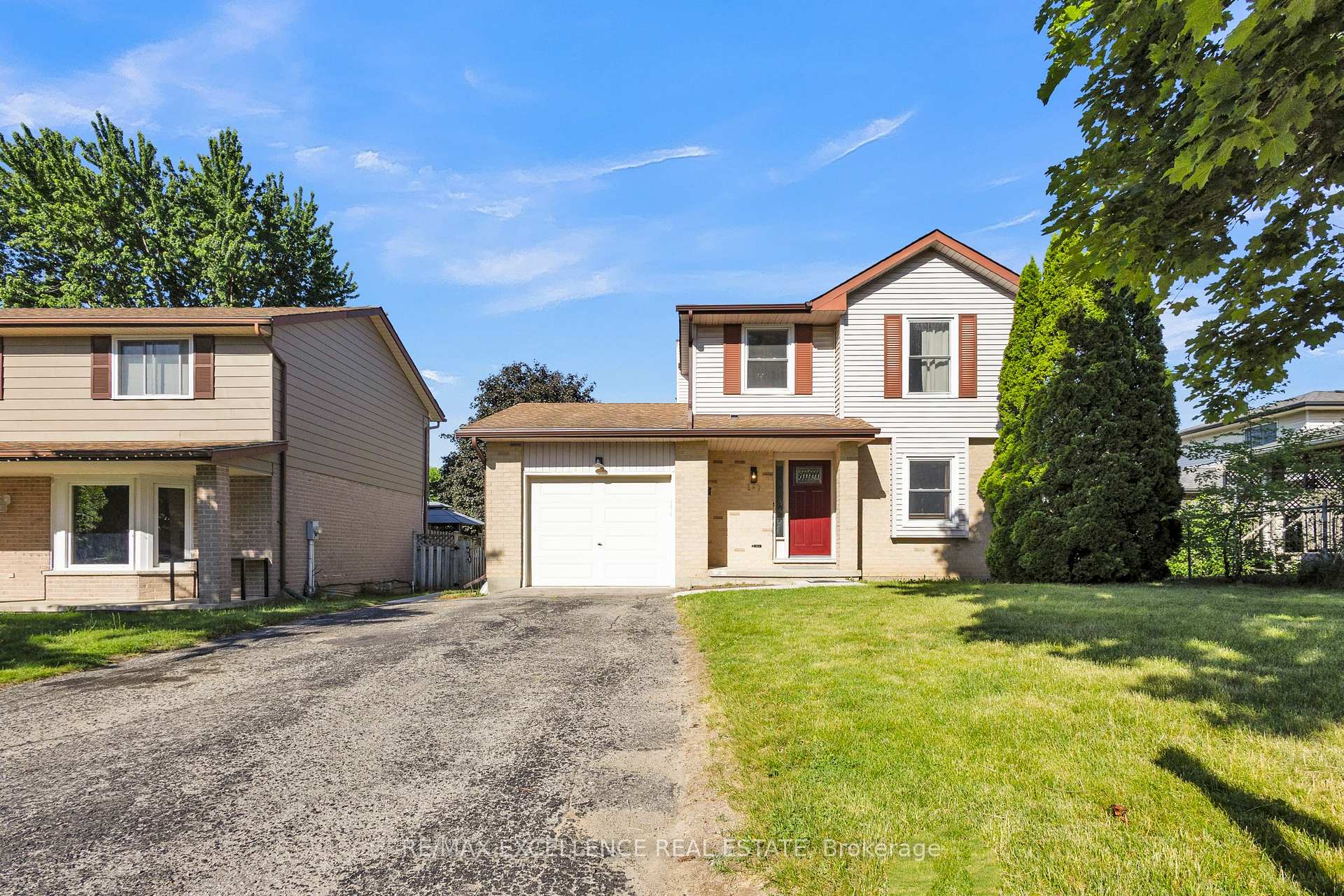 127 Acorn Crescent London North Ontario Canada Sale residential Mandeep Toor RE/MAX Excellence Real Estate Brokerage