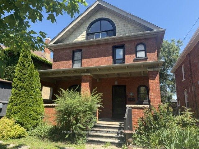 143 Fourth Street W Collingwood Ontario Canada Sale residential   The Picot Team - Chestnut Park Real Estate Brokerage