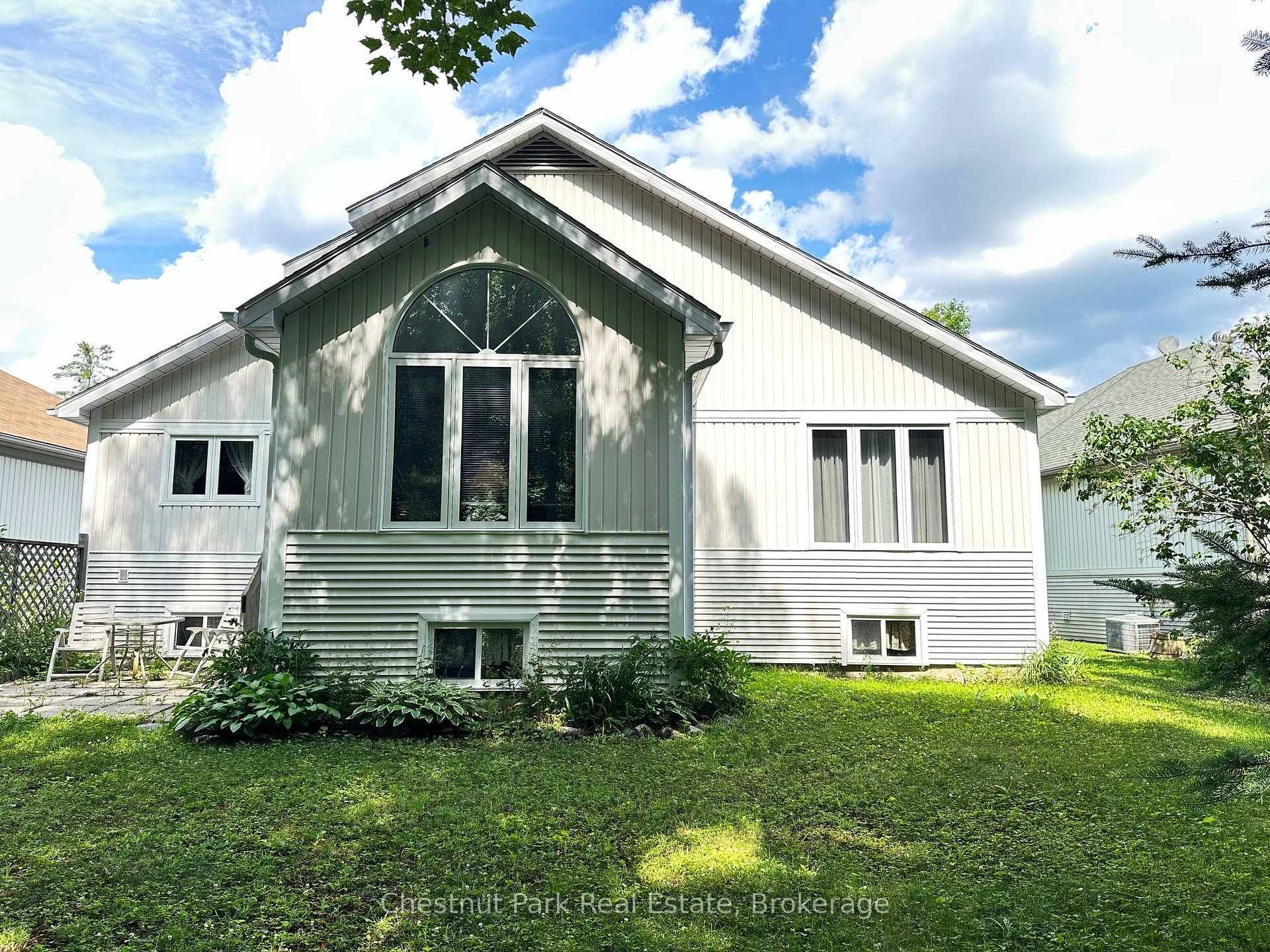 2 Bedroom Single Family Home/House's Image 17