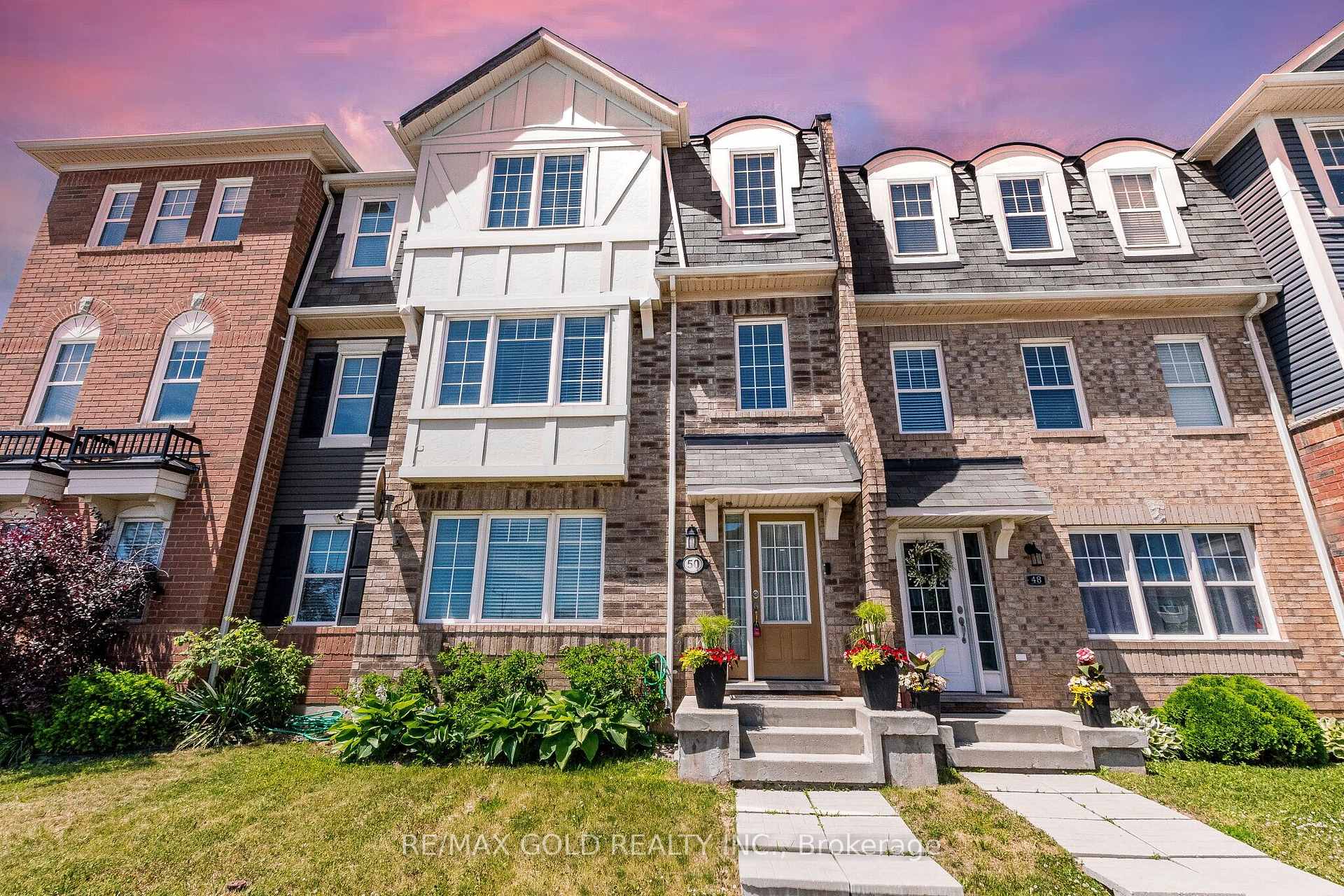 50 Ganton Heights Brampton Ontario Canada Sale residential Raj Sharma RE/MAX GOLD REALTY INC.