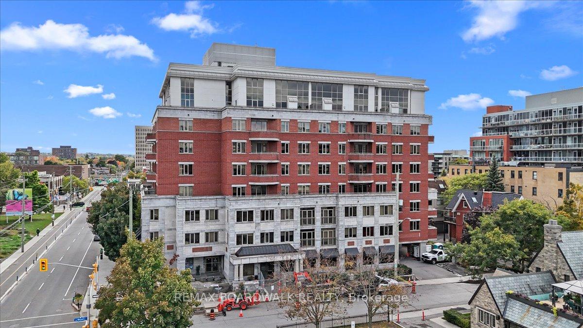 #PH804 - 320 Mcleod Street Ottawa Ontario Canada Sale residential Royal LePage Performance Realty, Brokerage *