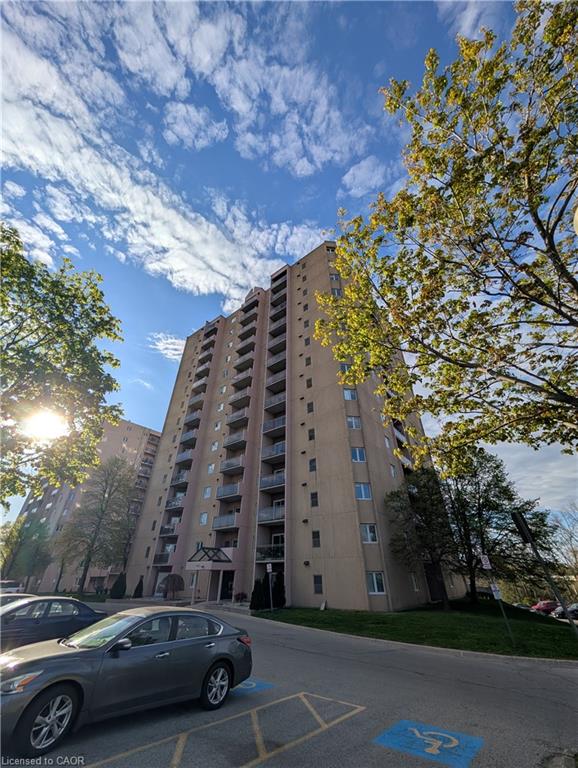 408 - 860 Commissioners Road E London Ontario Canada Rent residential GORD PRIOR RE/MAX Centre City Realty Inc., Brokerage*