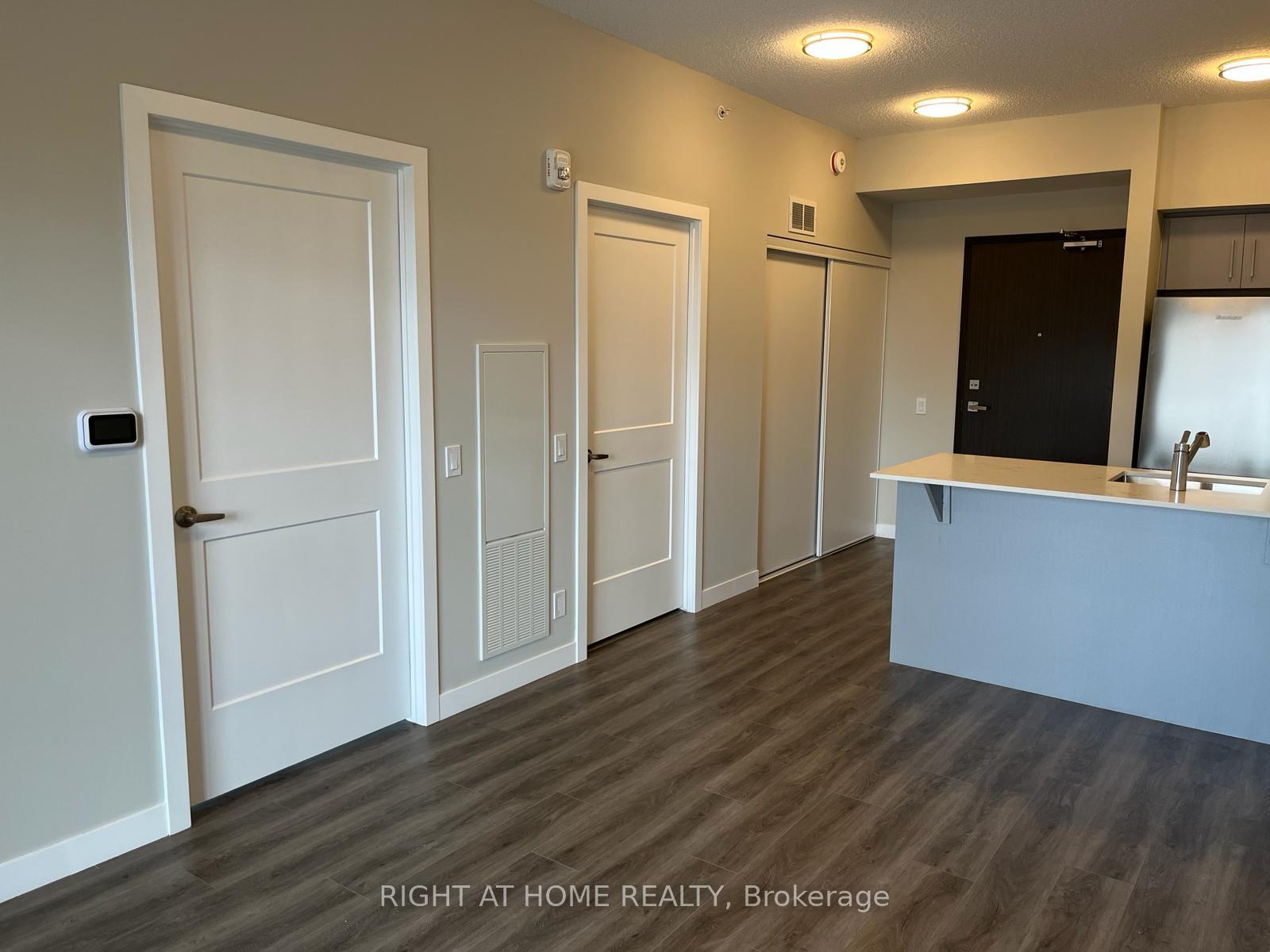 1713 - 15 Queen Street S Hamilton Ontario Canada Rent residential Gamini Bandara Right at Home Realty, Brokerage*