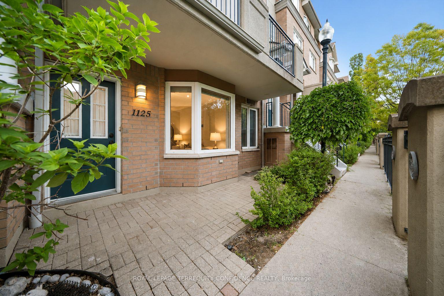 1125 - 28 Sommerset Way Toronto Ontario Canada Sold residential Varun Sirohi HomeLife Superstars Real Estate Ltd., Brokerage*