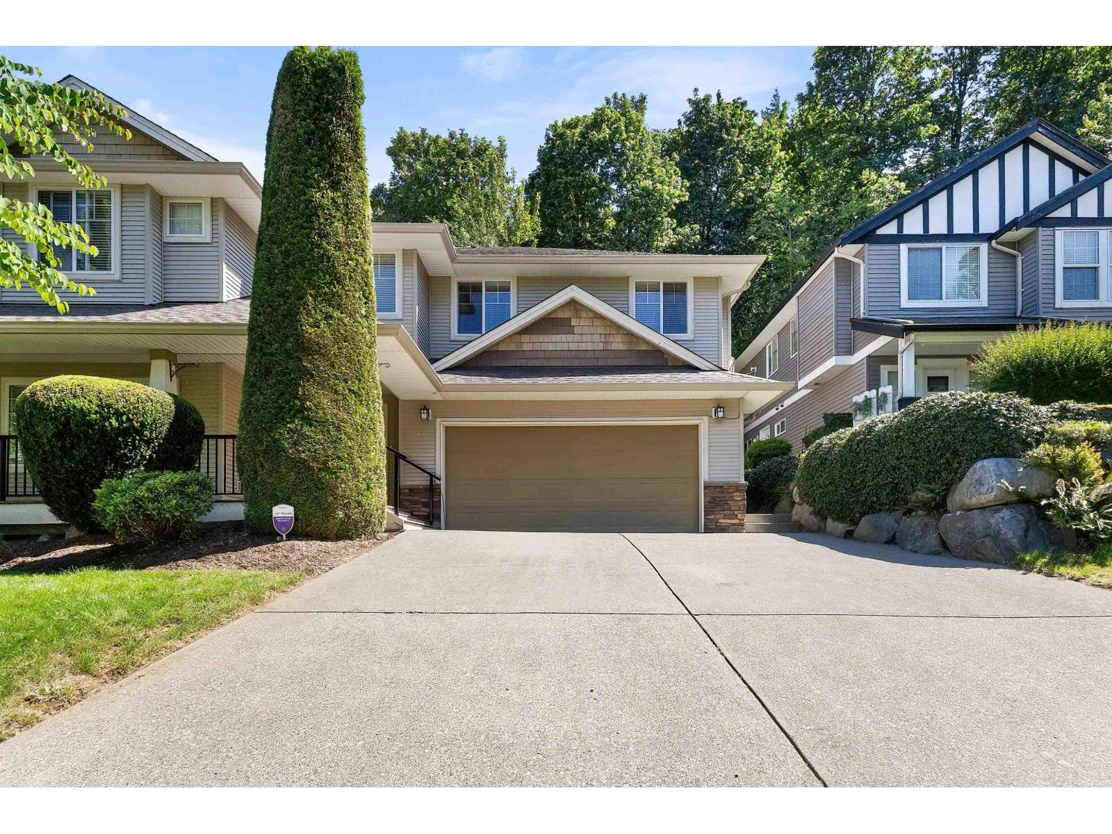 35347 KINLOCH PLACE Abbotsford British Columbia Canada Sale residential Kirandeep Gill Coldwell Banker Executives Realty