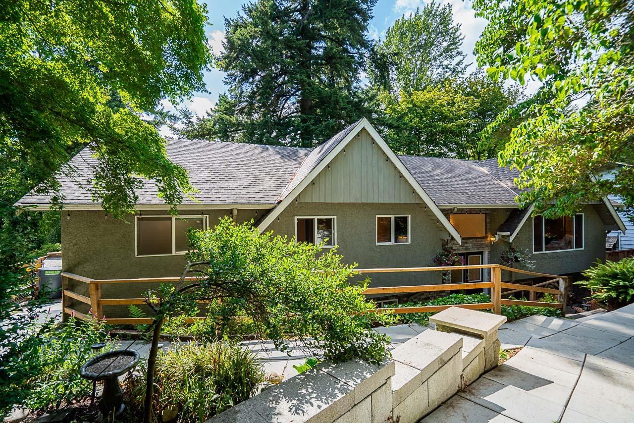 7397 BATES ROAD Delta British Columbia Canada Sale residential Gonzalo Santos PREC Real Broker B.C. Ltd.