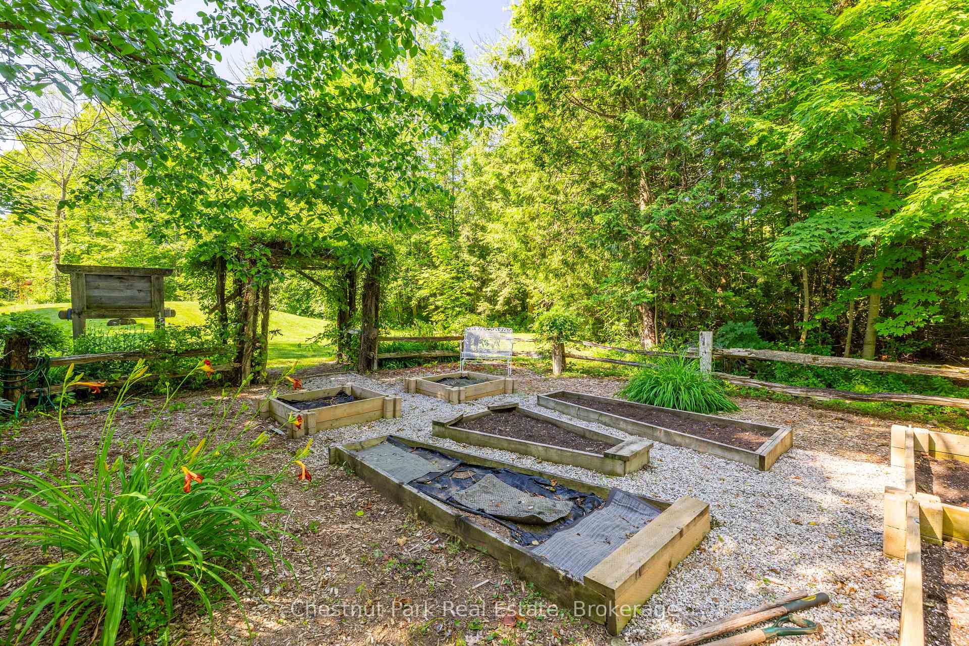 3 Bedroom Single Family Home/House's Image 39