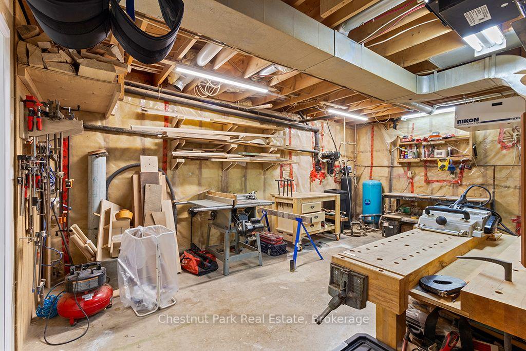 3 Bedroom Single Family Home/House's Image 29