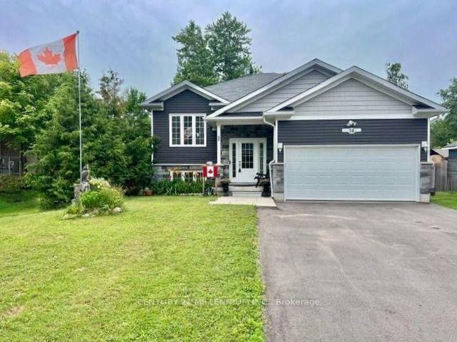 58 60th Street S Wasaga Beach Ontario Canada Sale residential Taeko Yamanouchi CENTURY 21 MILLENNIUM INC.