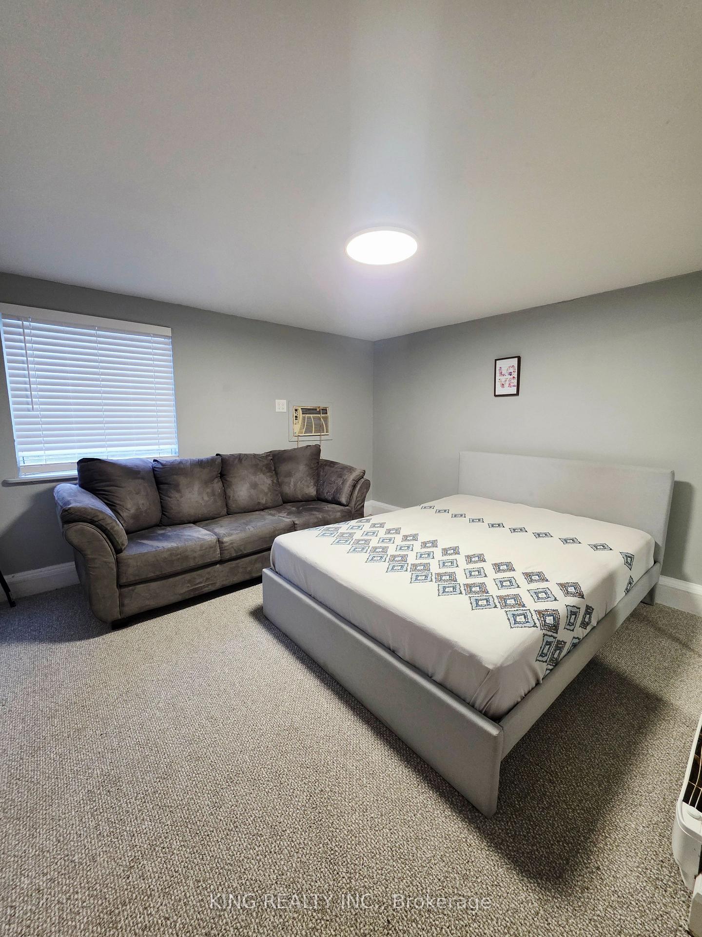 137 Wellington Street London East Ontario Canada Rent residential Maninder Bhatia King Realty Inc., Brokerage*
