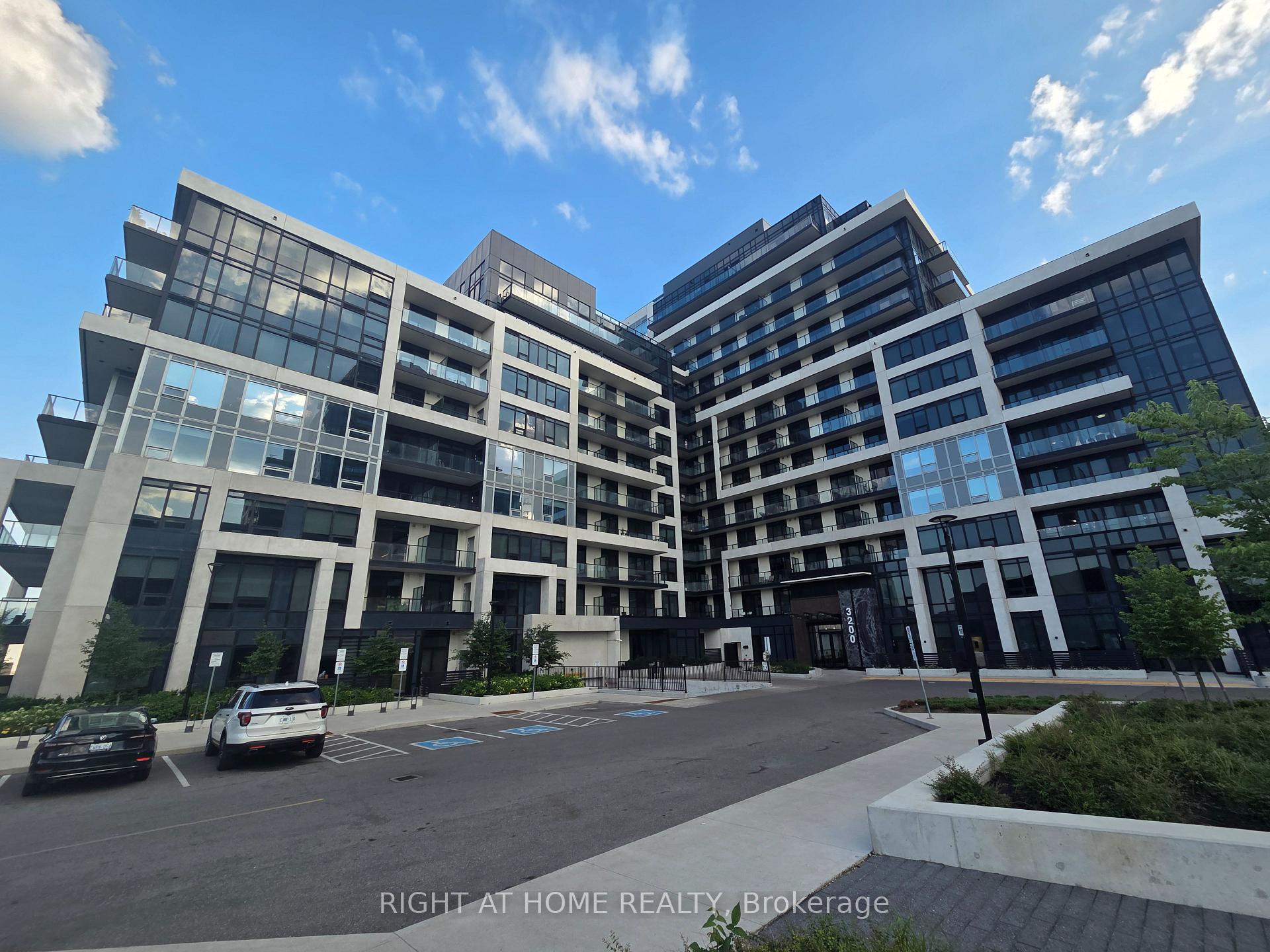 1011 - 3200 William Coltson Avenue Oakville Ontario Canada Rent residential Erin Blaak Right at Home Realty, Brokerage*