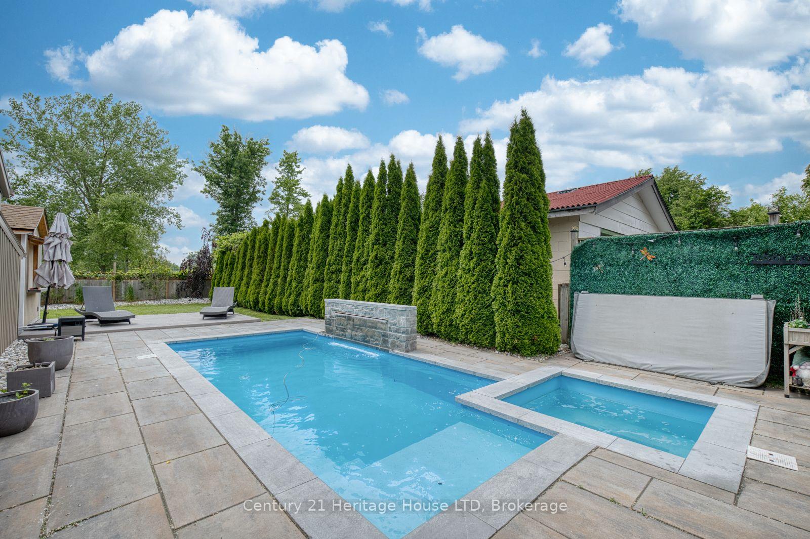 6021 Montrose Road Niagara Falls Ontario Canada Sale residential Ken Lampman COLDWELL BANKER ADVANTAGE REAL ESTATE INC, BROKERAGE*