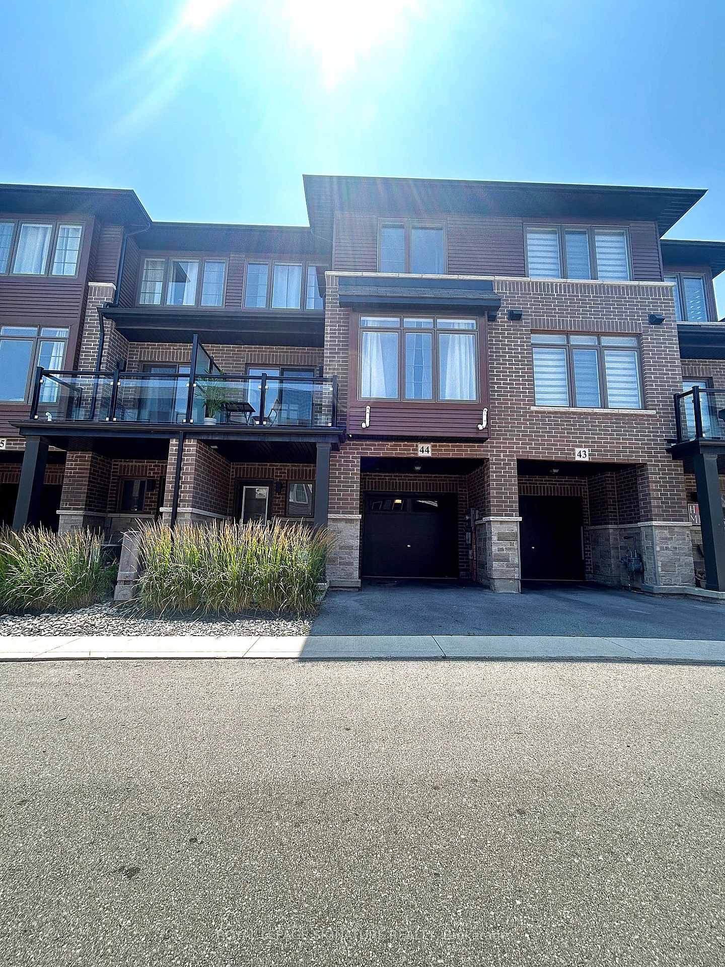 44 - 575 Woodward Avenue Hamilton Ontario Canada Rent residential Svetlana Khmelyova HomeLife Professionals Realty Inc., Brokerage*