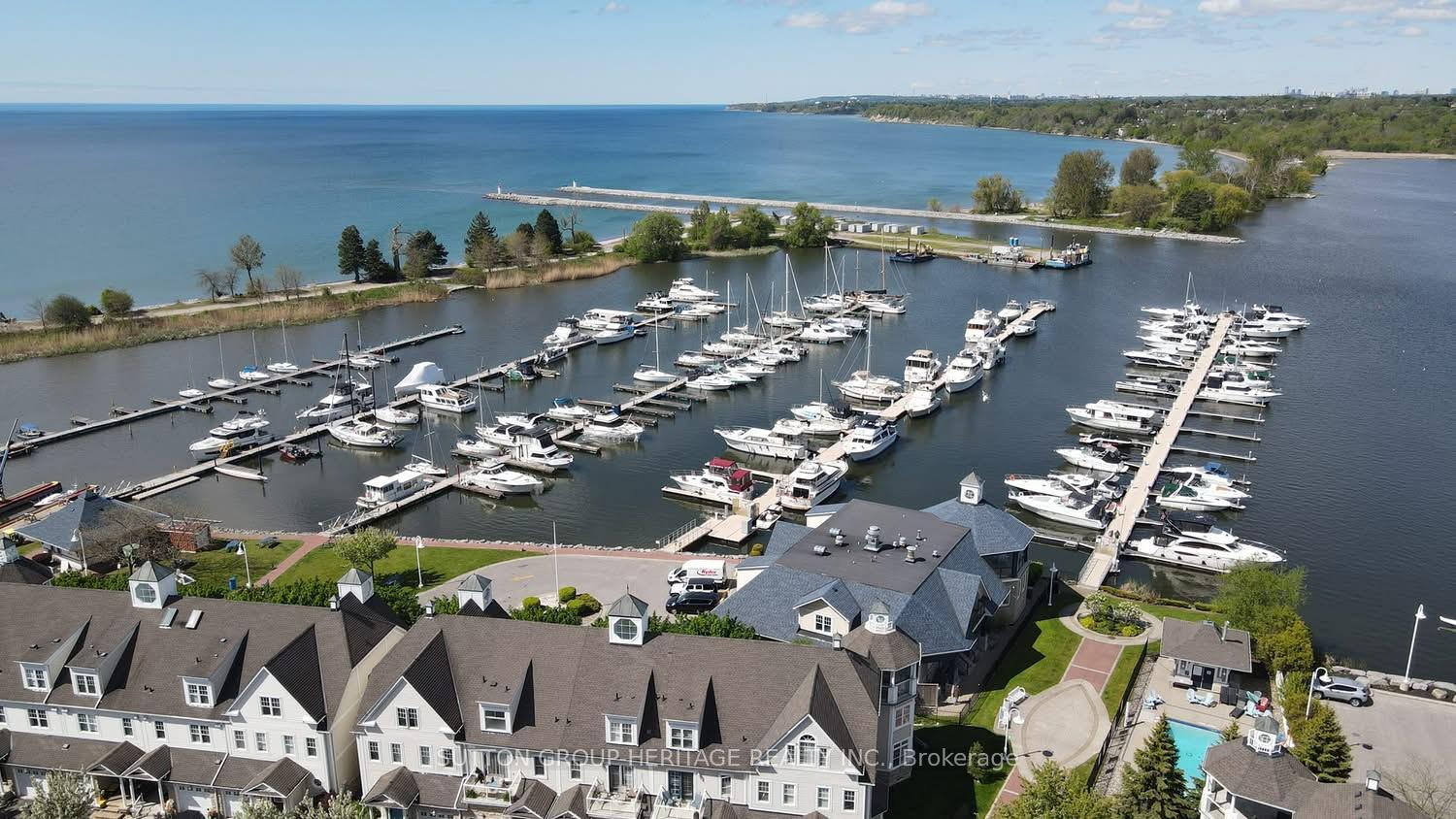 32 - 1295 Wharf Street Pickering Ontario Canada Sale residential Cristian Vergara SUTTON GROUP-HERITAGE REALTY INC., Brokerage*