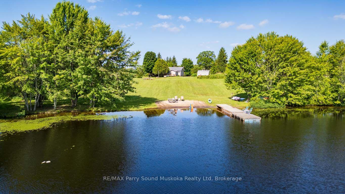 39 Hardies Road Mckellar Ontario Canada Sale residential Gary Phillips RE/MAX PARRY SOUND MUSKOKA REALTY LTD., BROKERAGE*