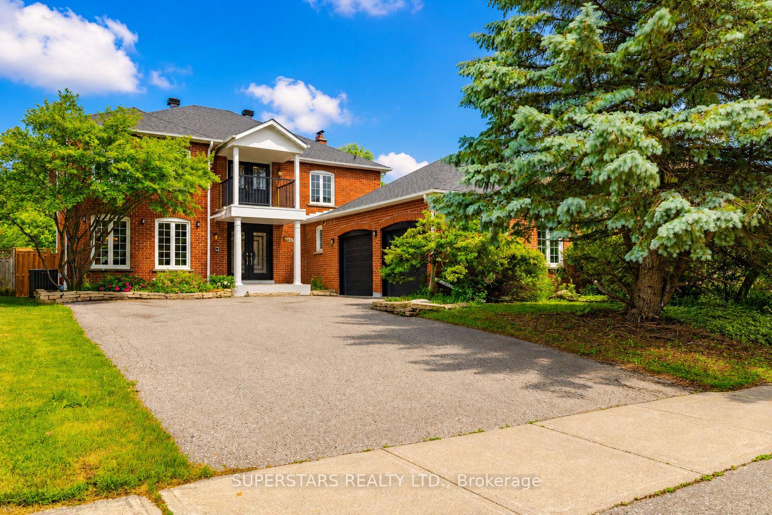 352 Kennedy Street W Aurora Ontario Canada Sale residential Alex Lui Right at Home Realty, Brokerage*