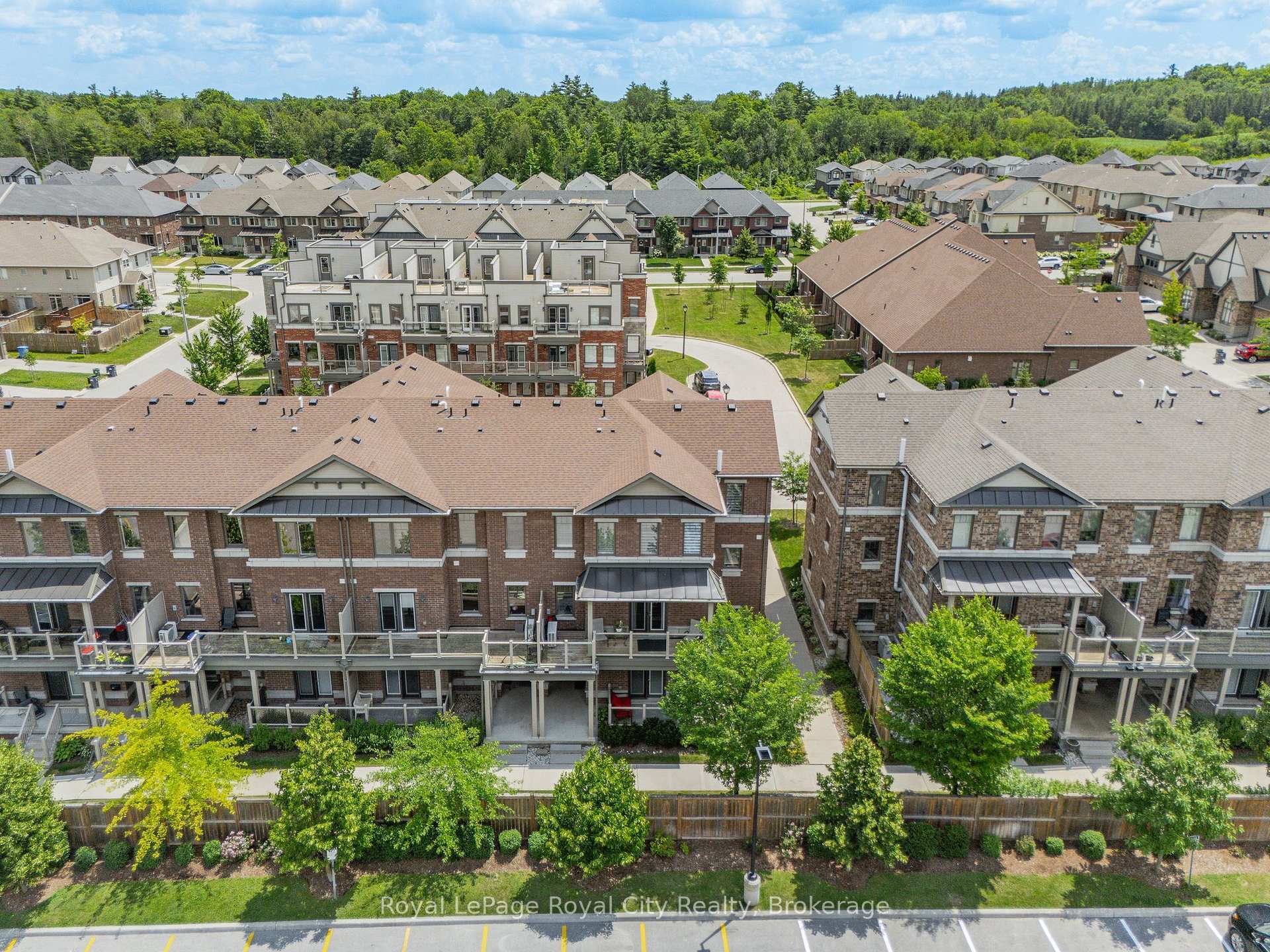 30 - 39 Kay Crescent Guelph Ontario Canada Sale residential Nasib Thind RE/MAX Real Estate Centre Inc., Brokerage*