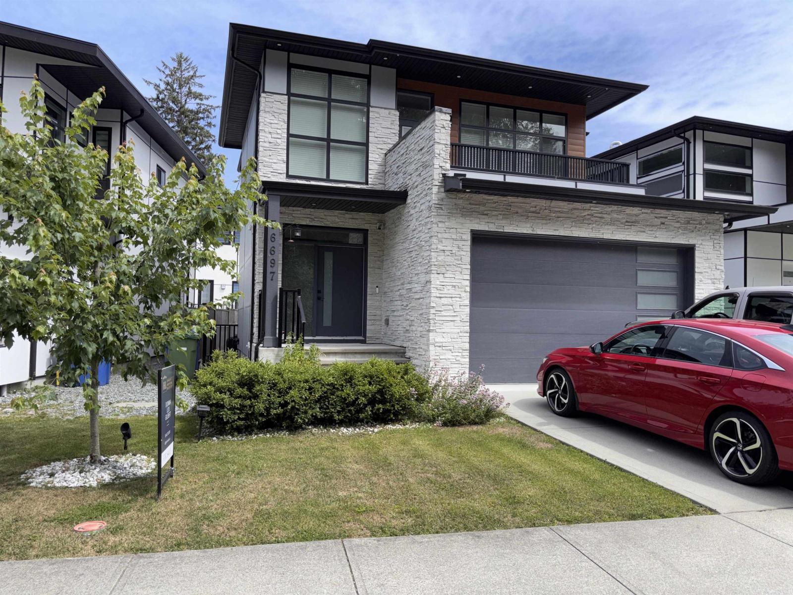 36697 DIANNE BROOK AVENUE Abbotsford British Columbia Canada Sale residential Effie Sachami HOMELIFE ADVANTAGE REALTY LTD,