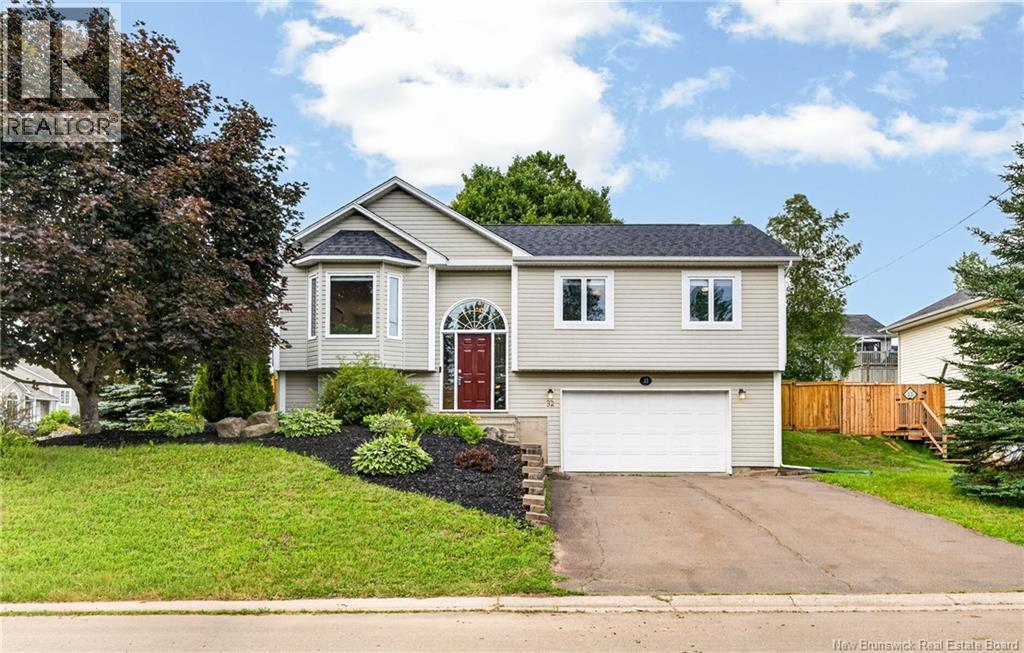 32 du Ruisseau Street Dieppe New Brunswick Canada Sale residential   EXIT Realty Associates