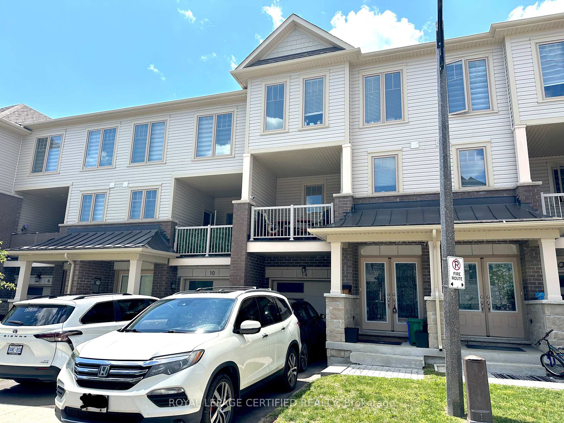 14 Ambereen Place Clarington Ontario Canada Rent residential Florina Craiu-Botan Royal Lepage Certified Realty, Brokerage*