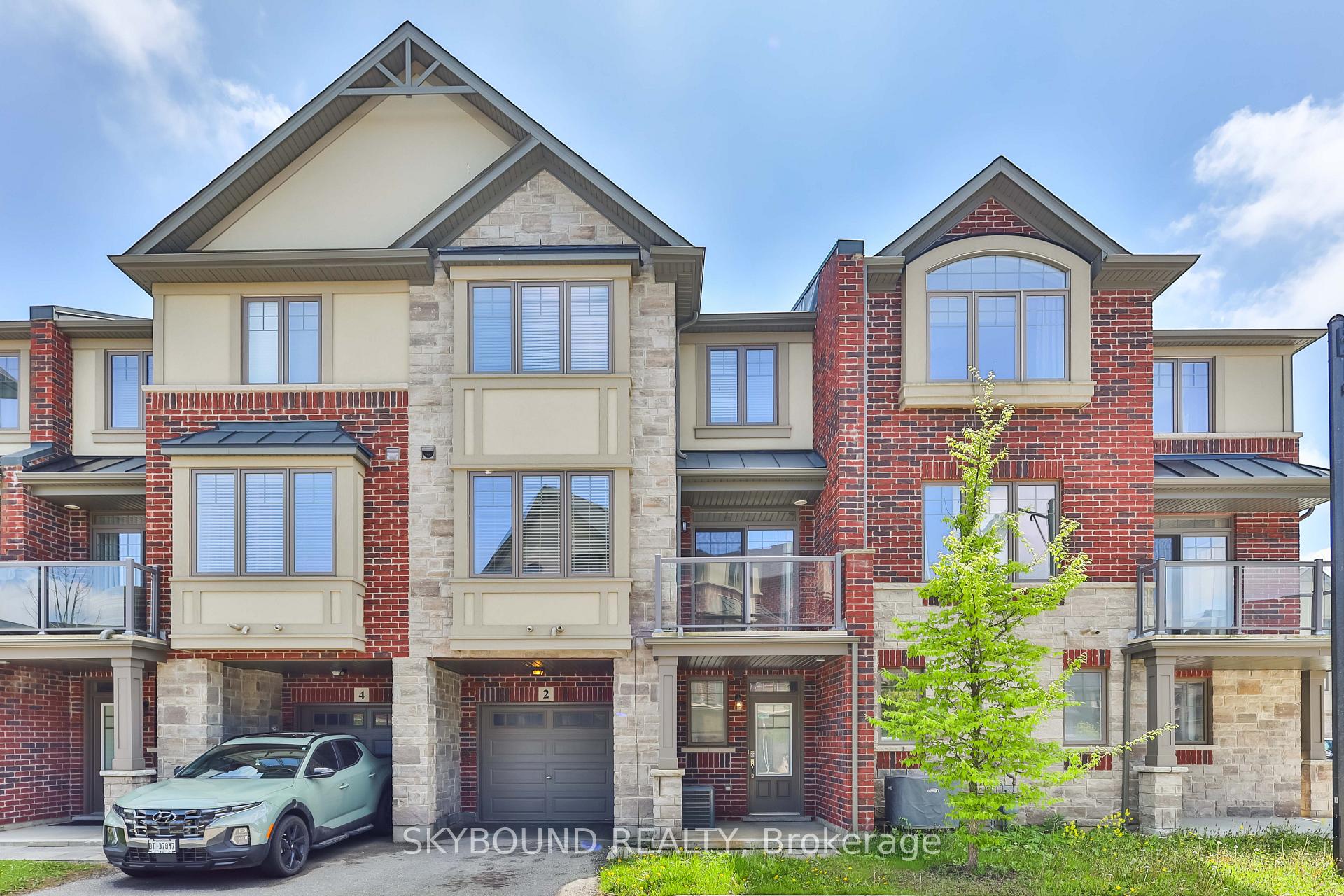2 Egleston Lane Hamilton Ontario Canada Rent residential Navien Goel Skybound Realty, Brokerage
