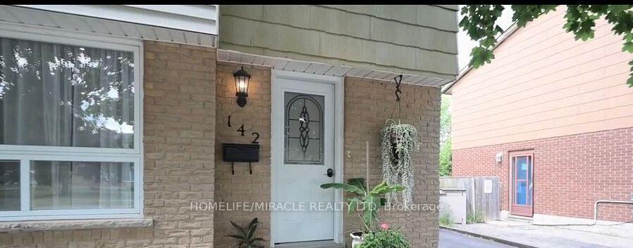 142 Hillmer Road Cambridge Ontario Canada Rent residential Rajesh Patel HomeLife/Miracle Realty Ltd., Brokerage *