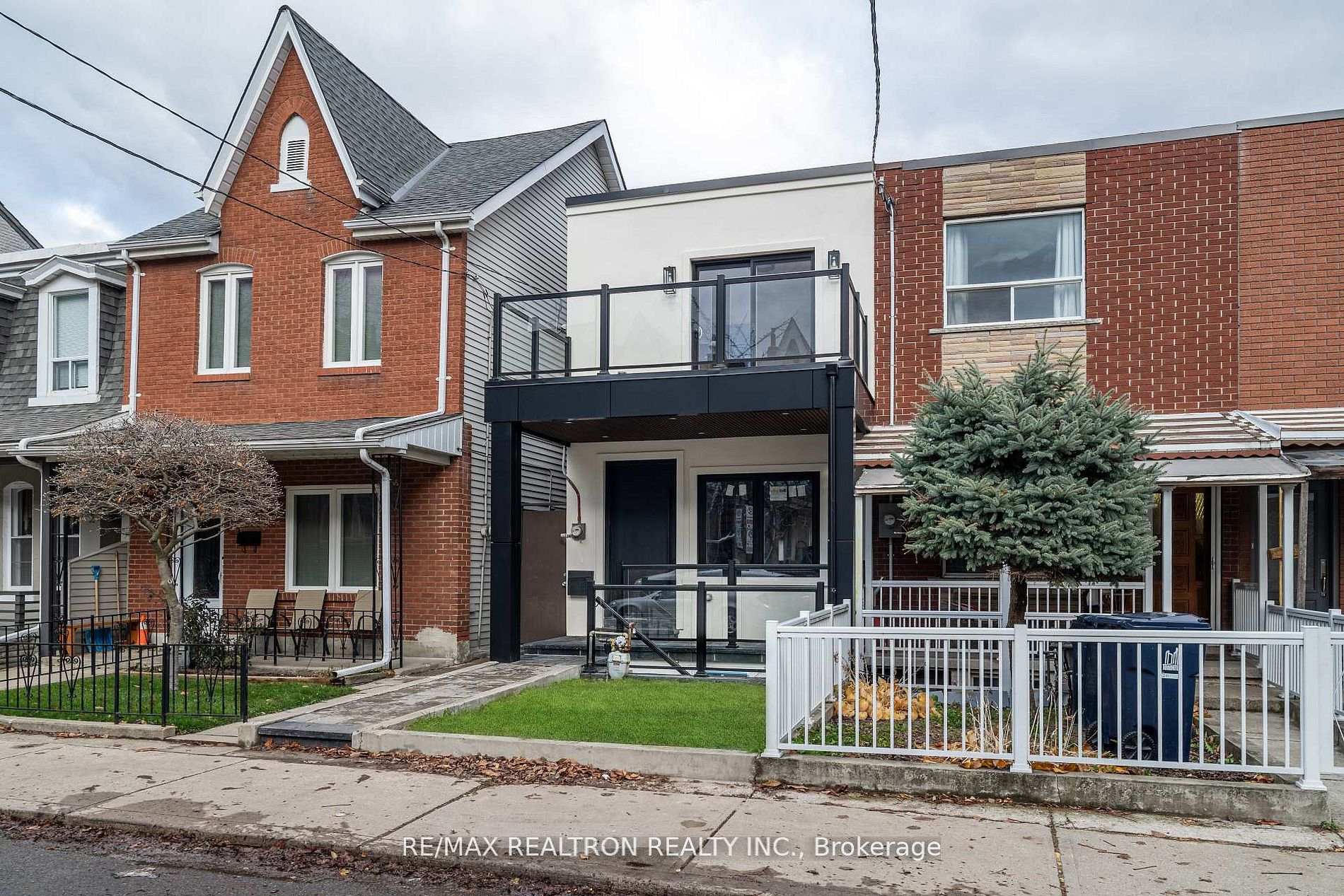 283 Euclid Avenue Toronto Ontario Canada Sale residential Joe Caputo RE/MAX Realtron Realty Inc., Brokerage*