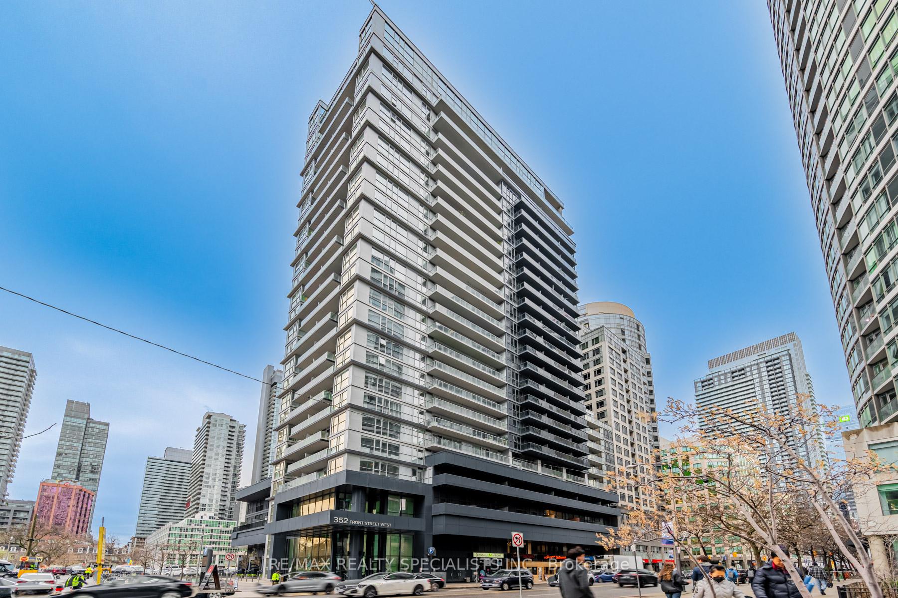 1007 - 352 Front Street Toronto Ontario Canada Rent residential Rick Ohri RE/MAX Realty Specialists Inc., Brokerage *