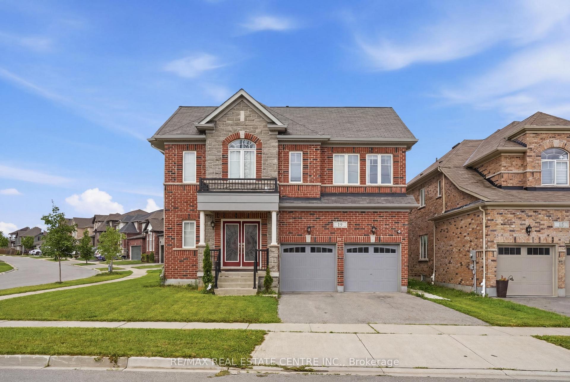 135 Watermill Street Kitchener Ontario Canada Sale residential Dave Bassi RE/MAX Real Estate Centre Inc., Brokerage *