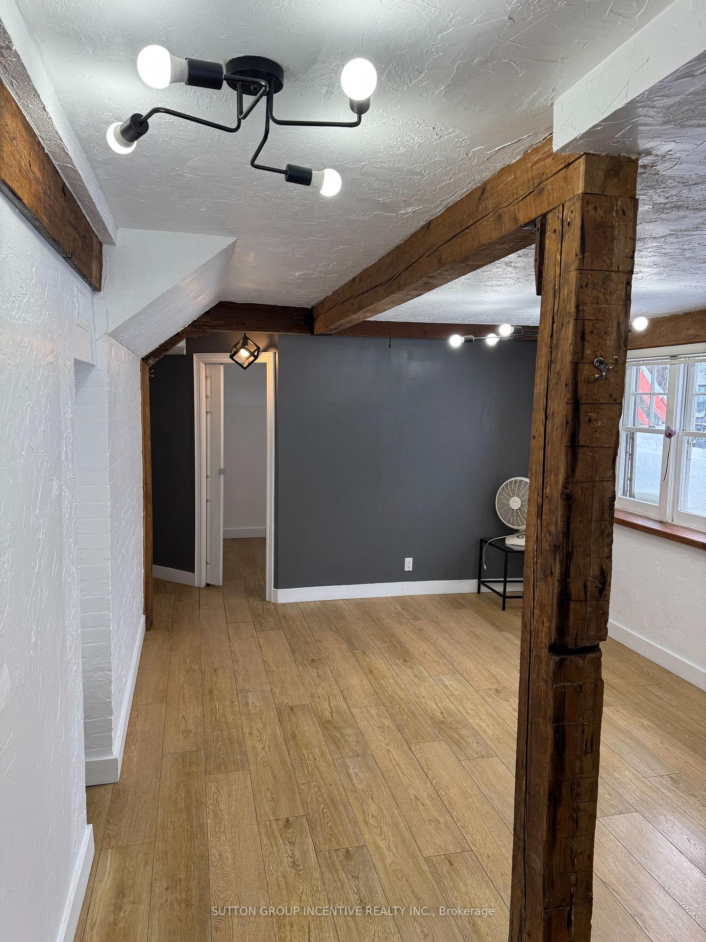 Lower 2 - 233 Ellerslie Avenue Toronto Ontario Canada Rent residential   Sutton Group Incentive Realty Inc.,Brokerage*