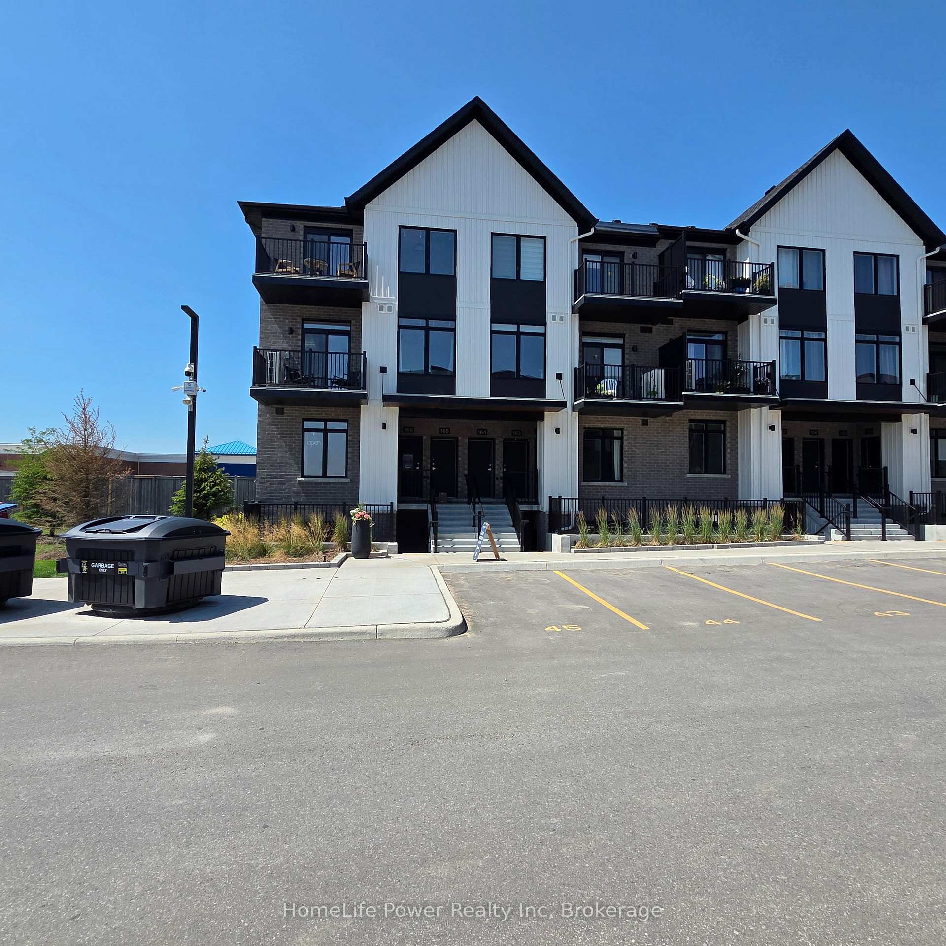 164 - 824 Woolwich Street Guelph/Eramosa Ontario Canada Rent residential   HomeLife Power Realty Inc., Brokerage*