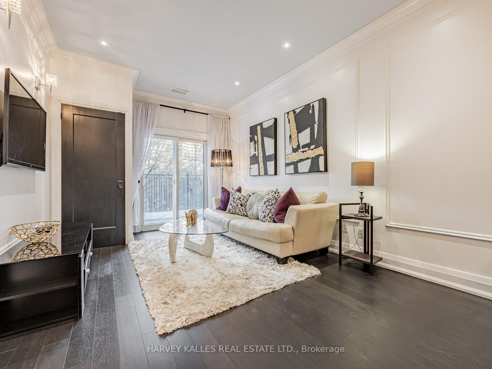 126 - 2351 Kennedy Road Toronto Ontario Canada Rent residential   Reza Talebi Team RE/MAX Realtron Realty Inc. Brokerage