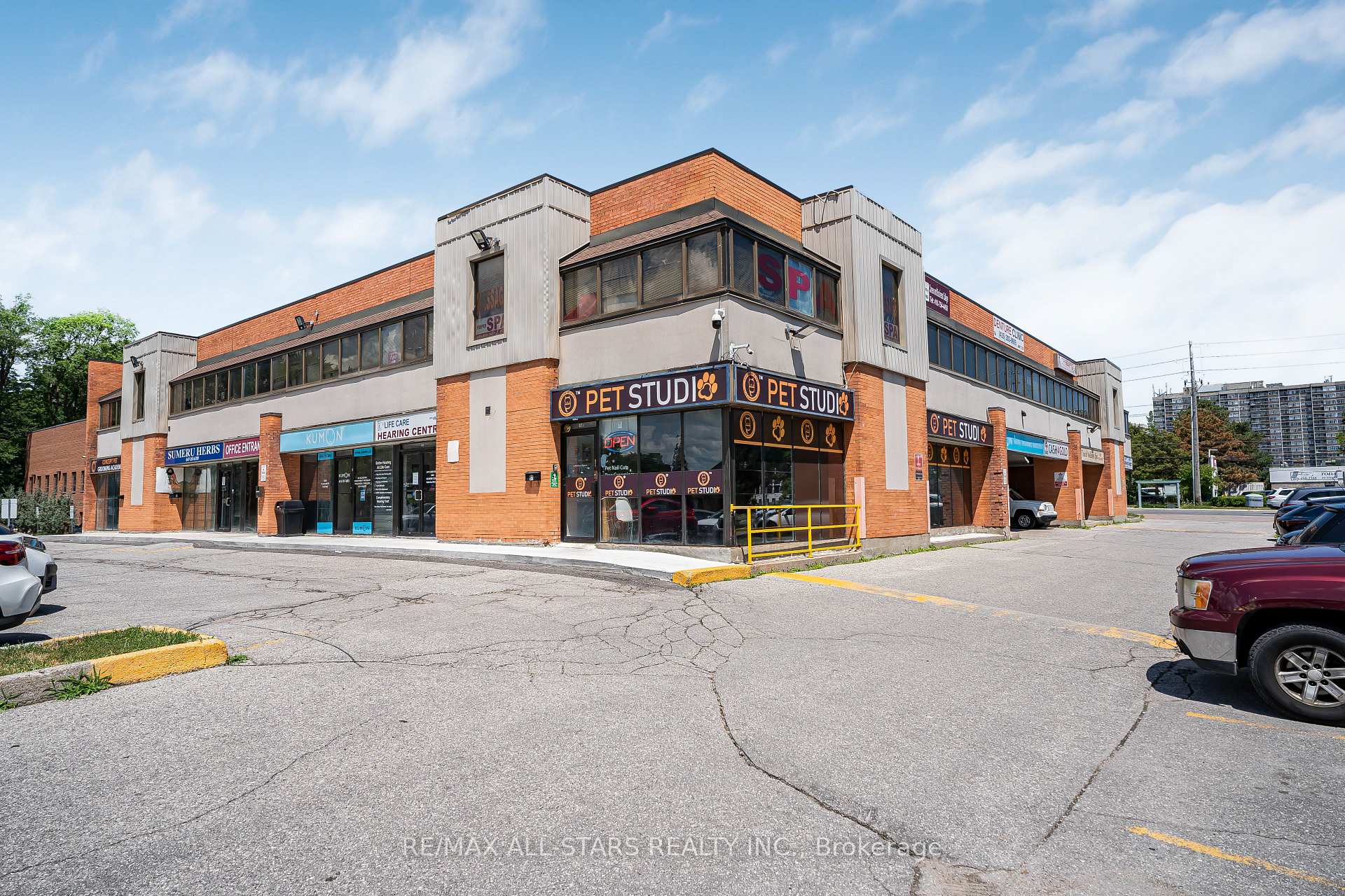 212a - 2190 Warden Avenue Toronto Ontario Canada Lease commercial AMIT TALREJA RE/MAX All-Stars Realty Inc., Brokerage *