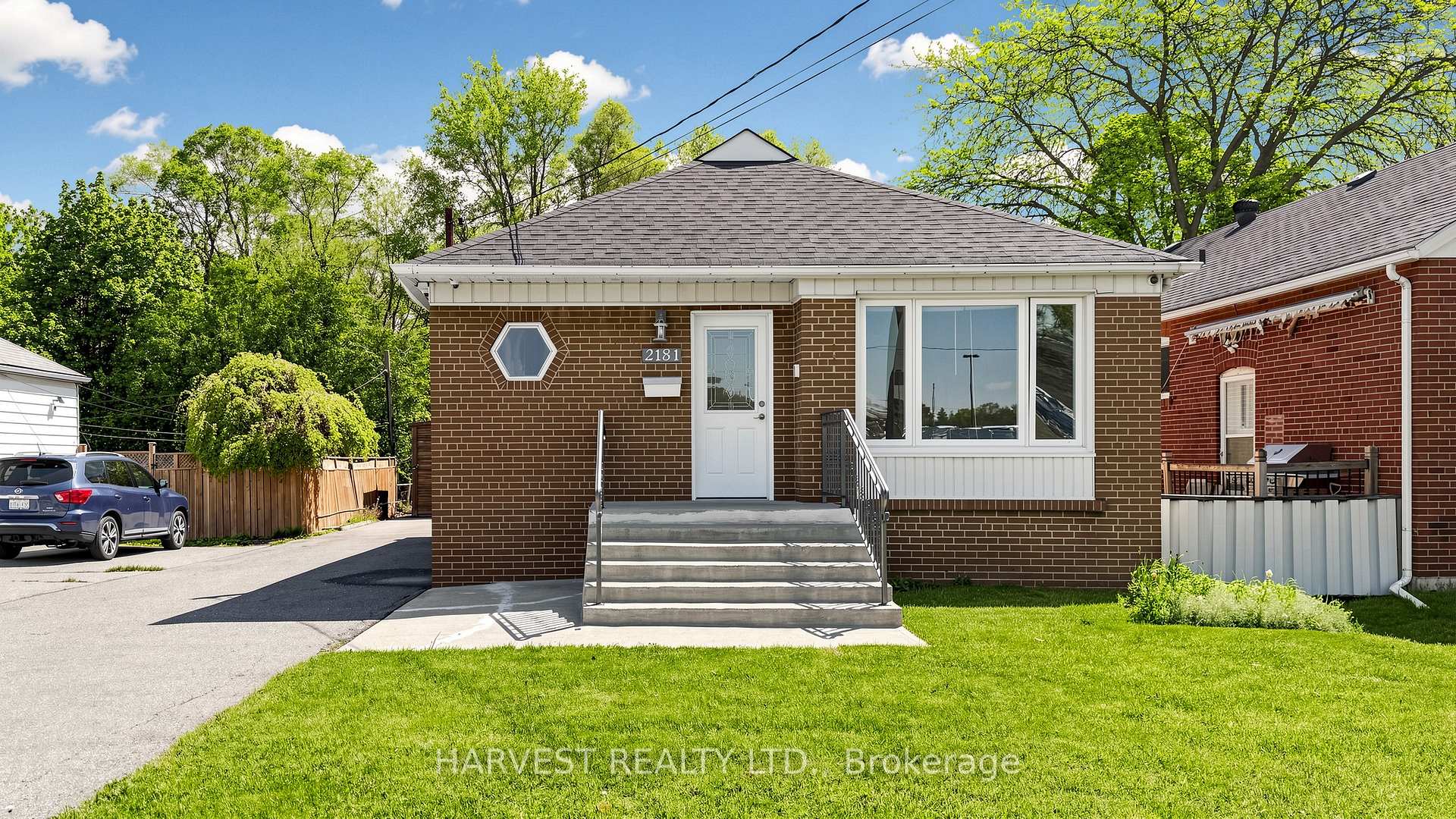 2181 Kipling Avenue Toronto Ontario Canada Sale residential   HARVEST REALTY LTD.