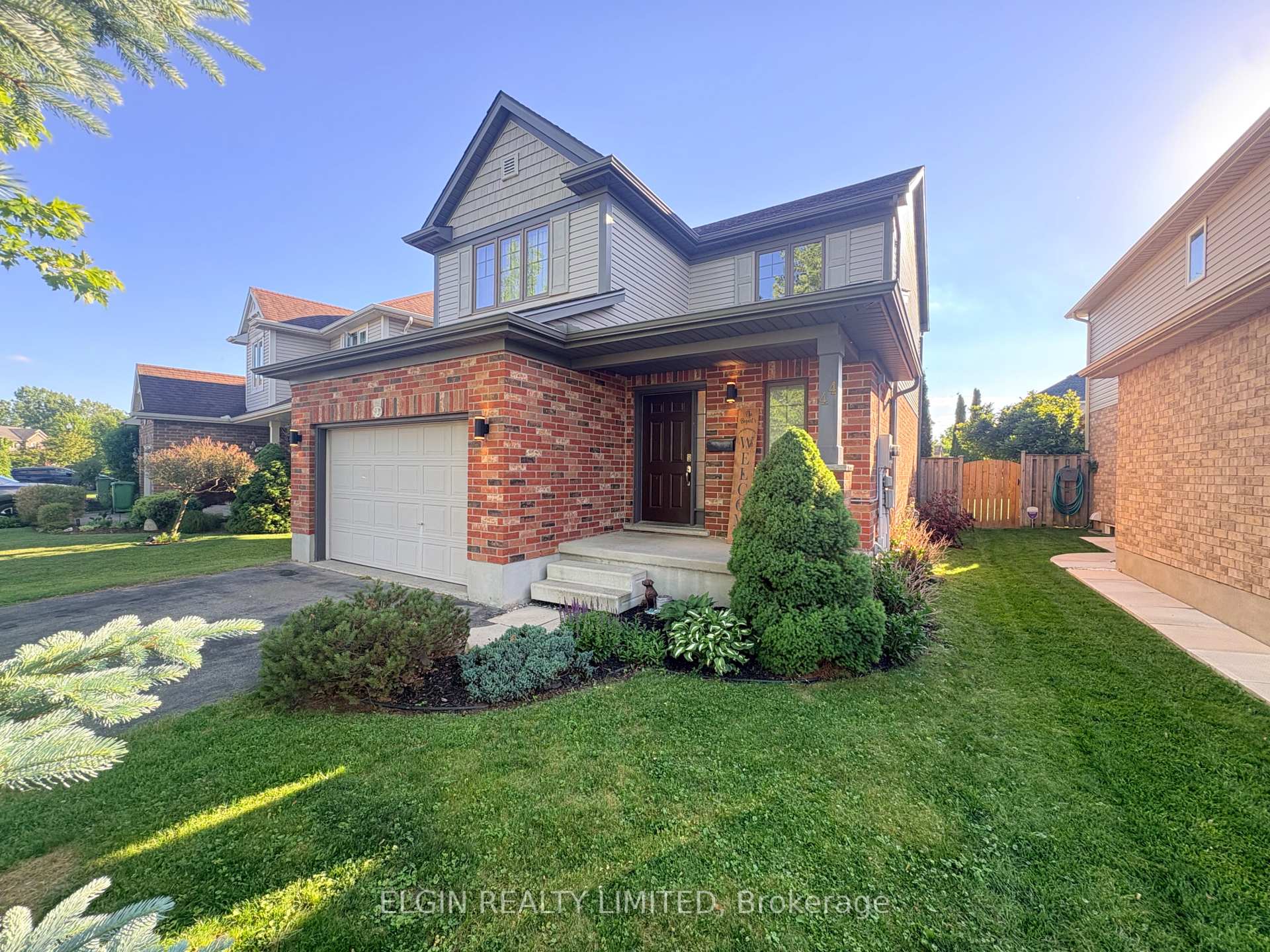 44 Peach Tree Boulevard St. Thomas Ontario Canada Sale residential   Elgin Realty 