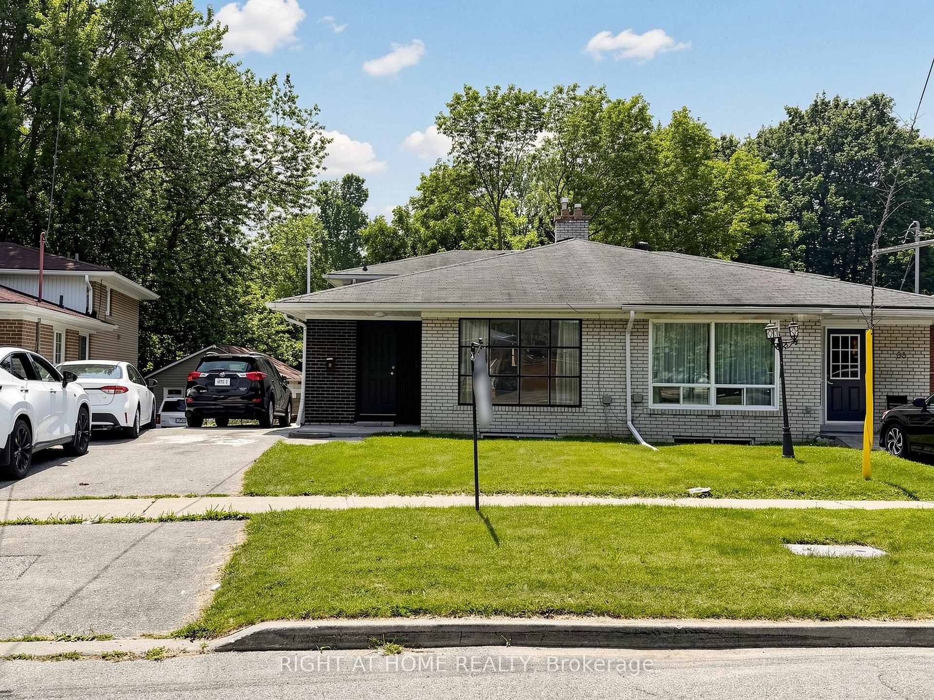 65 Darlingside Drive Toronto Ontario Canada Sale residential Nabil Killu Right at Home Realty, Brokerage*