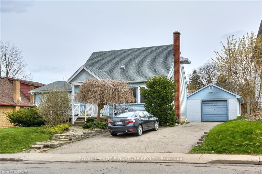 B - 29 Marshall Street Waterloo Ontario Canada Rent residential Hussain Alhomairy Royal LePage Signature Realty, Brokerage