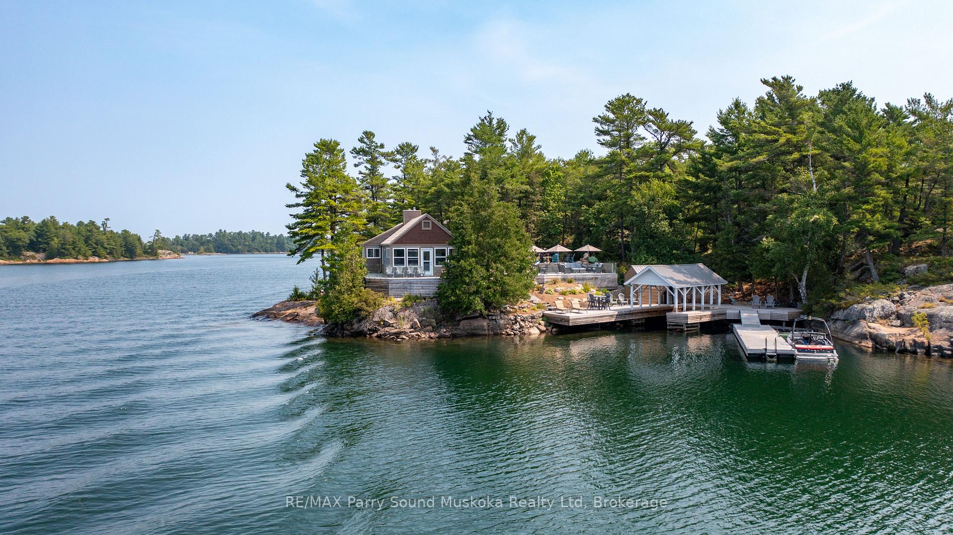 2 A258 Island The Archipelago Ontario Canada Sale residential Gary Phillips RE/MAX PARRY SOUND MUSKOKA REALTY LTD., BROKERAGE*
