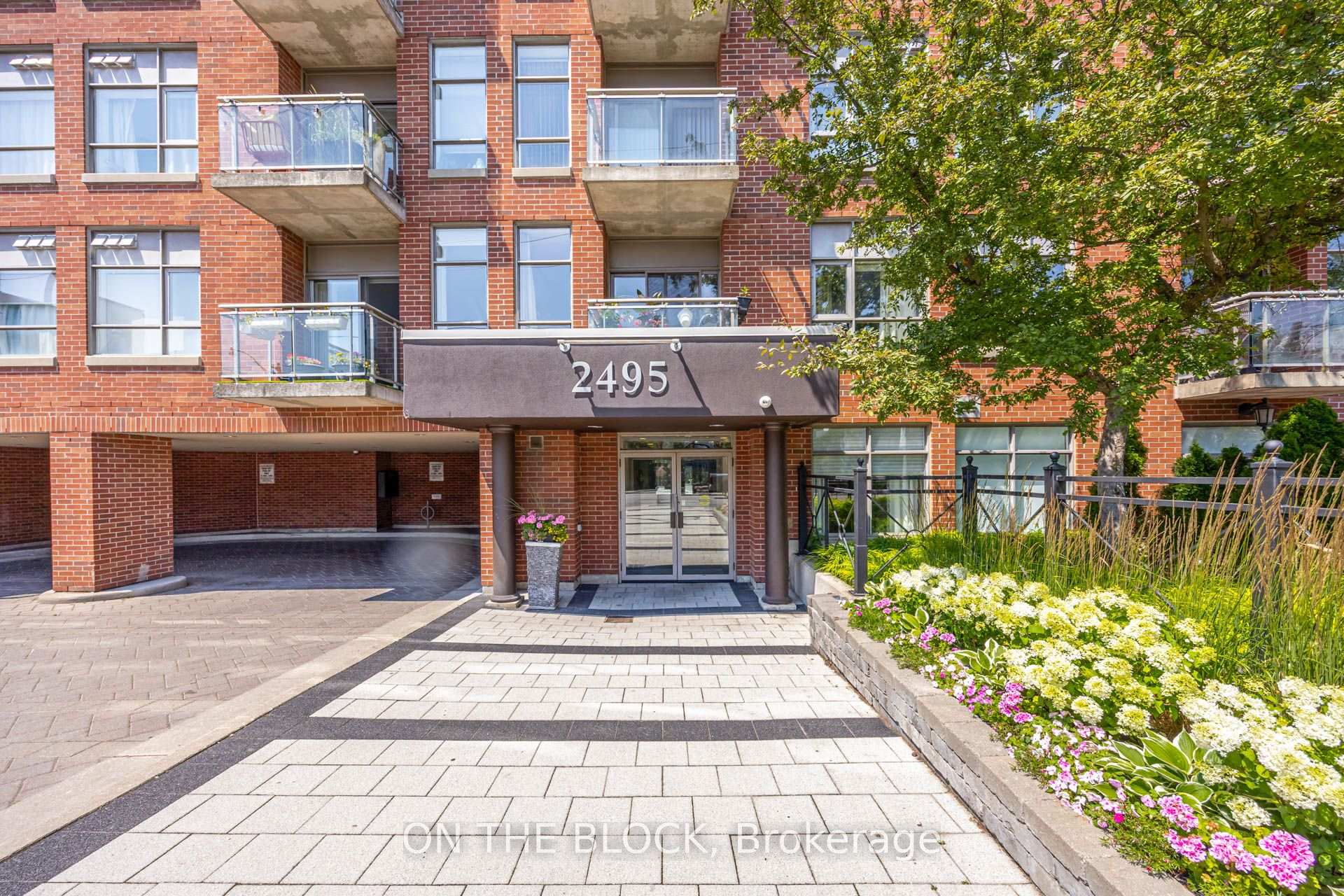 Home for sale at 107 - 2495 Dundas Street W