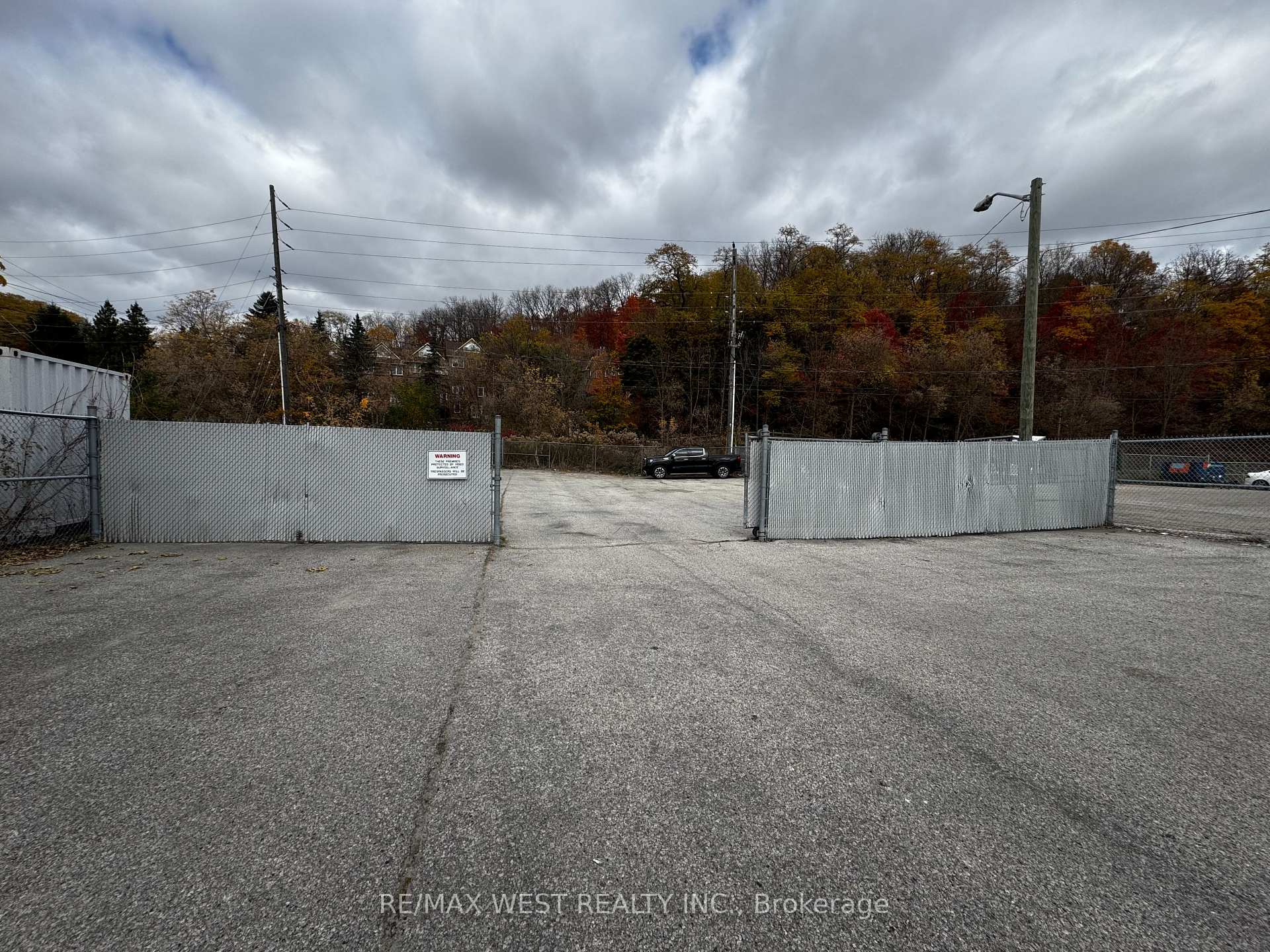 15 Mill Street N Caledon Ontario Canada Lease commercial Vince Nestico RE/MAX West Realty Inc., Brokerage *