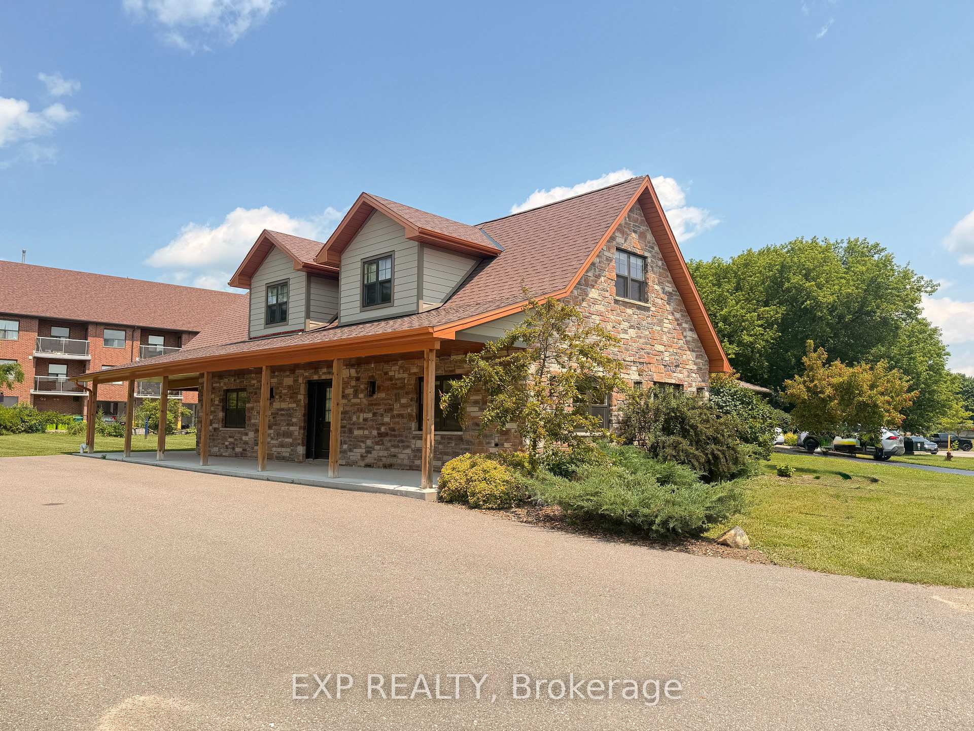 10 William Street East Luther Grand Valley Ontario Canada Sale commercial Karen McAdam eXp Realty, Brokerage*