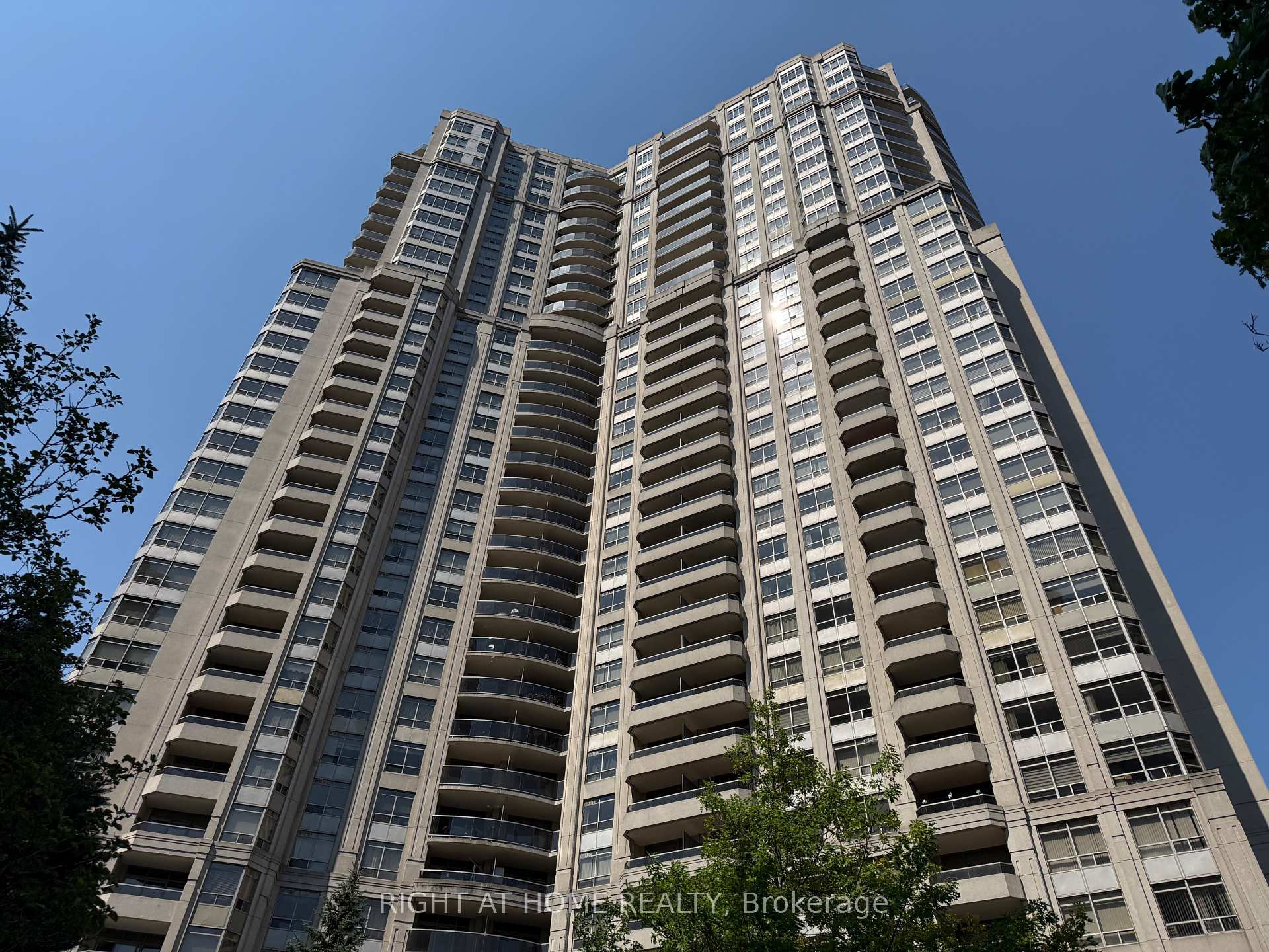 601 - 35 Kingsbridge Garden Circle Mississauga Ontario Canada Rent residential Phil Brown Right at Home Realty, Brokerage*